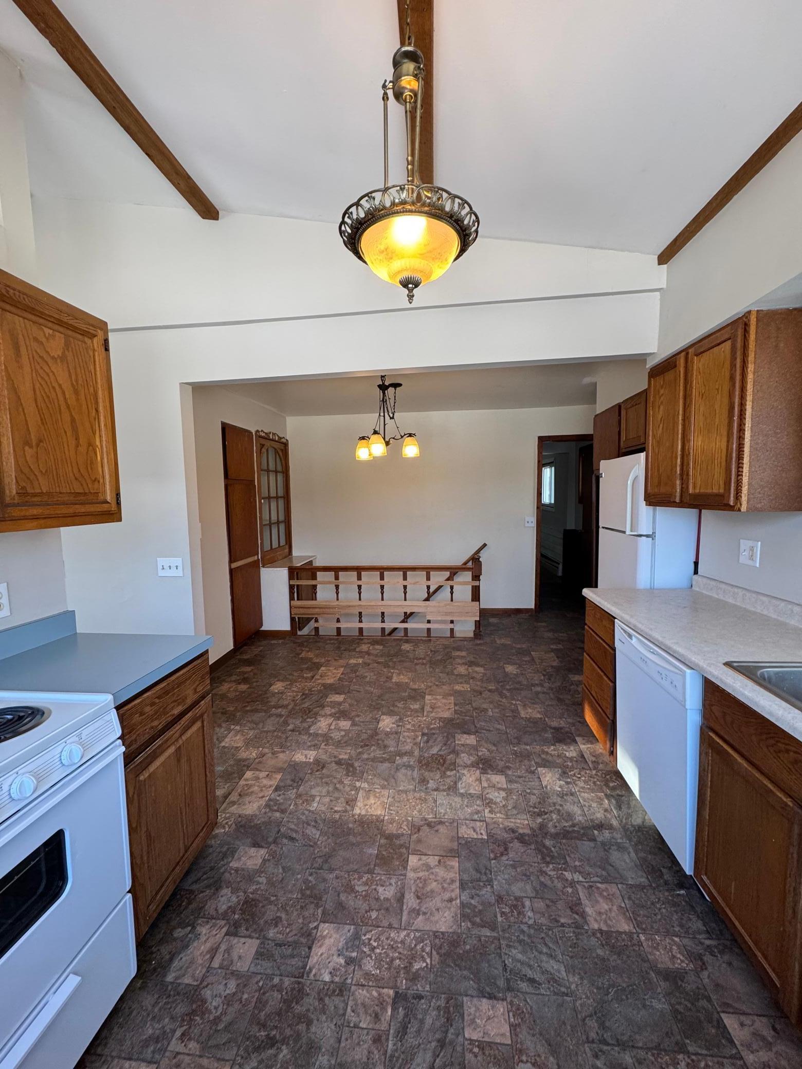 543 River Street Property Photo 55