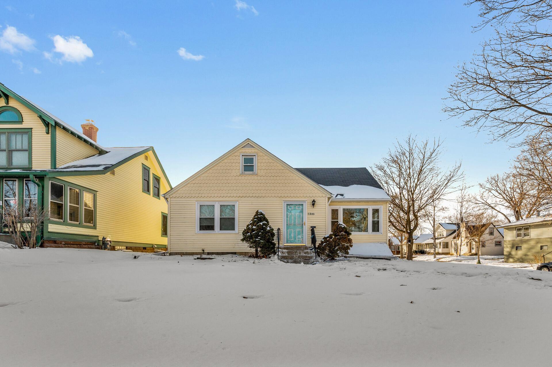1345 Forest Street Property Photo 2