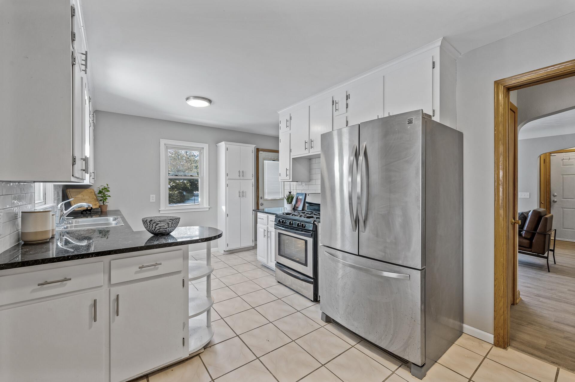 1345 Forest Street Property Photo 9