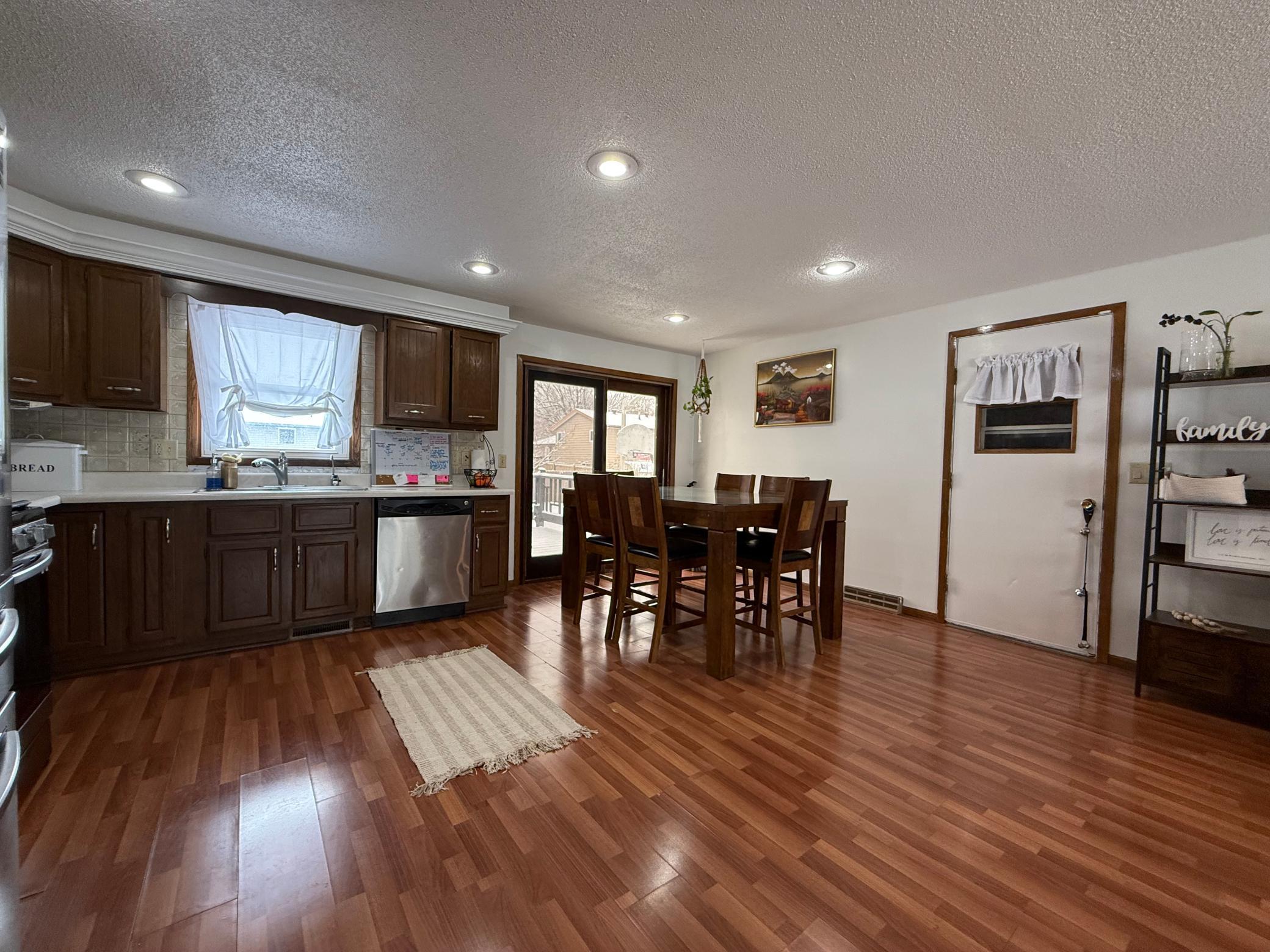 1511 Indian Hill Road Property Photo 7