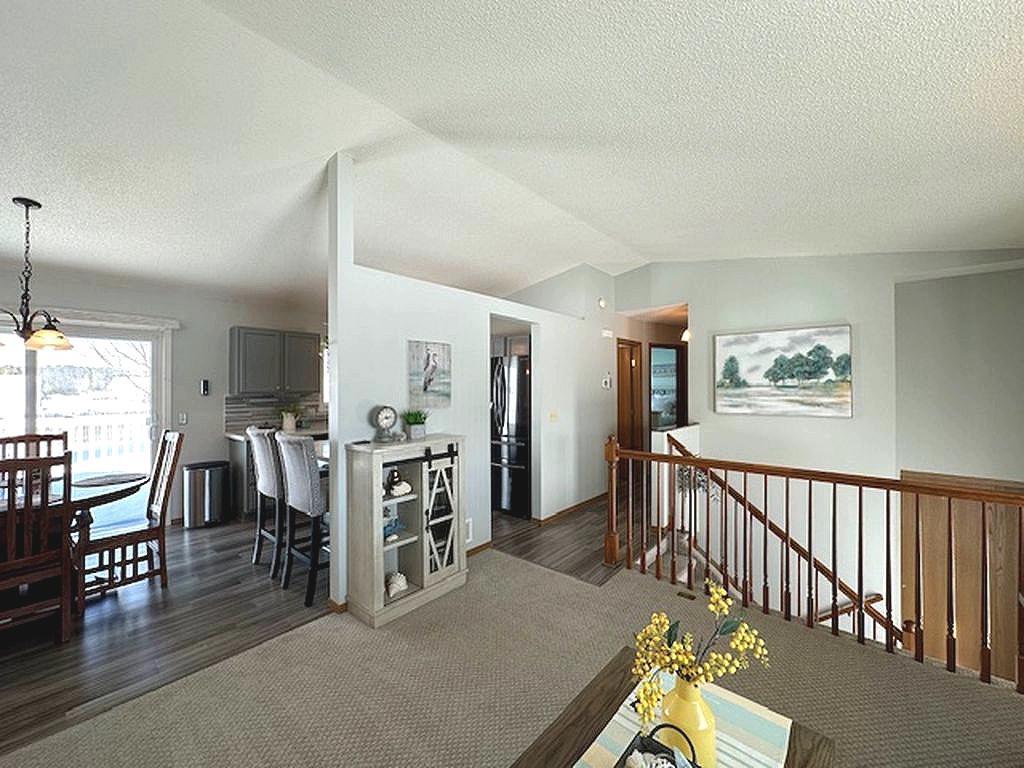 1003 Front Avenue Property Photo 23