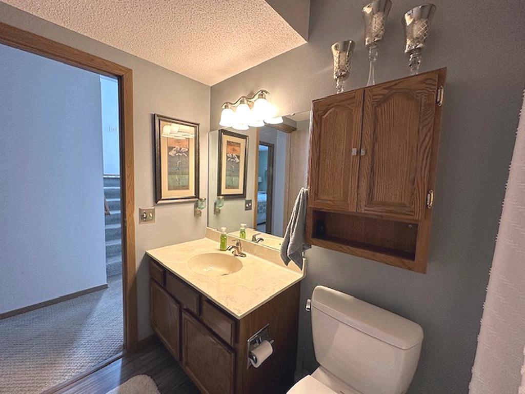 1003 Front Avenue Property Photo 37