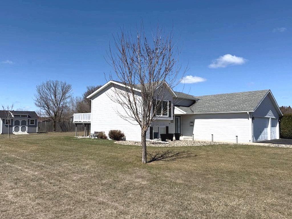 1003 Front Avenue Property Photo 41