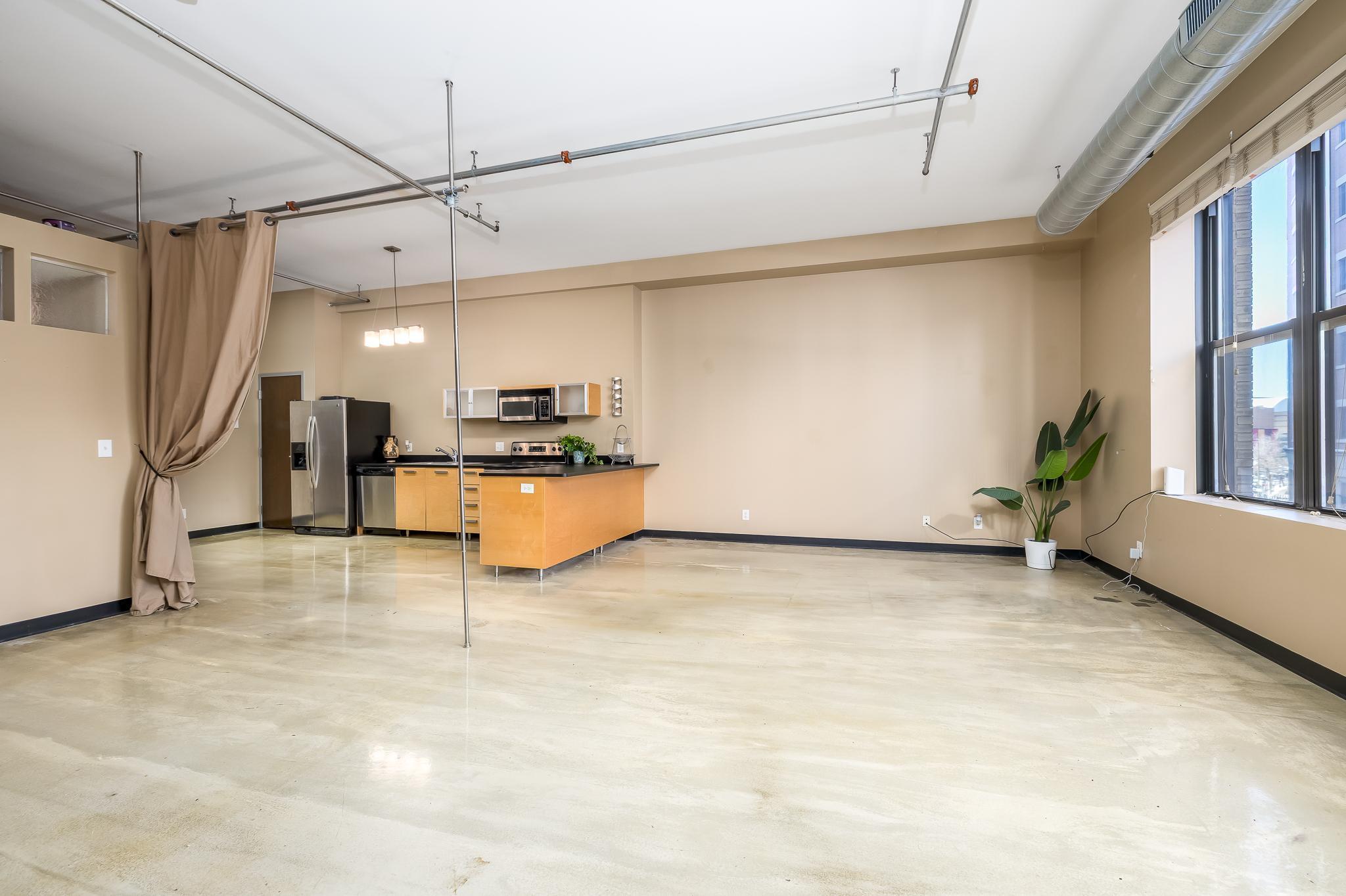 350 Saint Peter Street 315 Property Photo 9