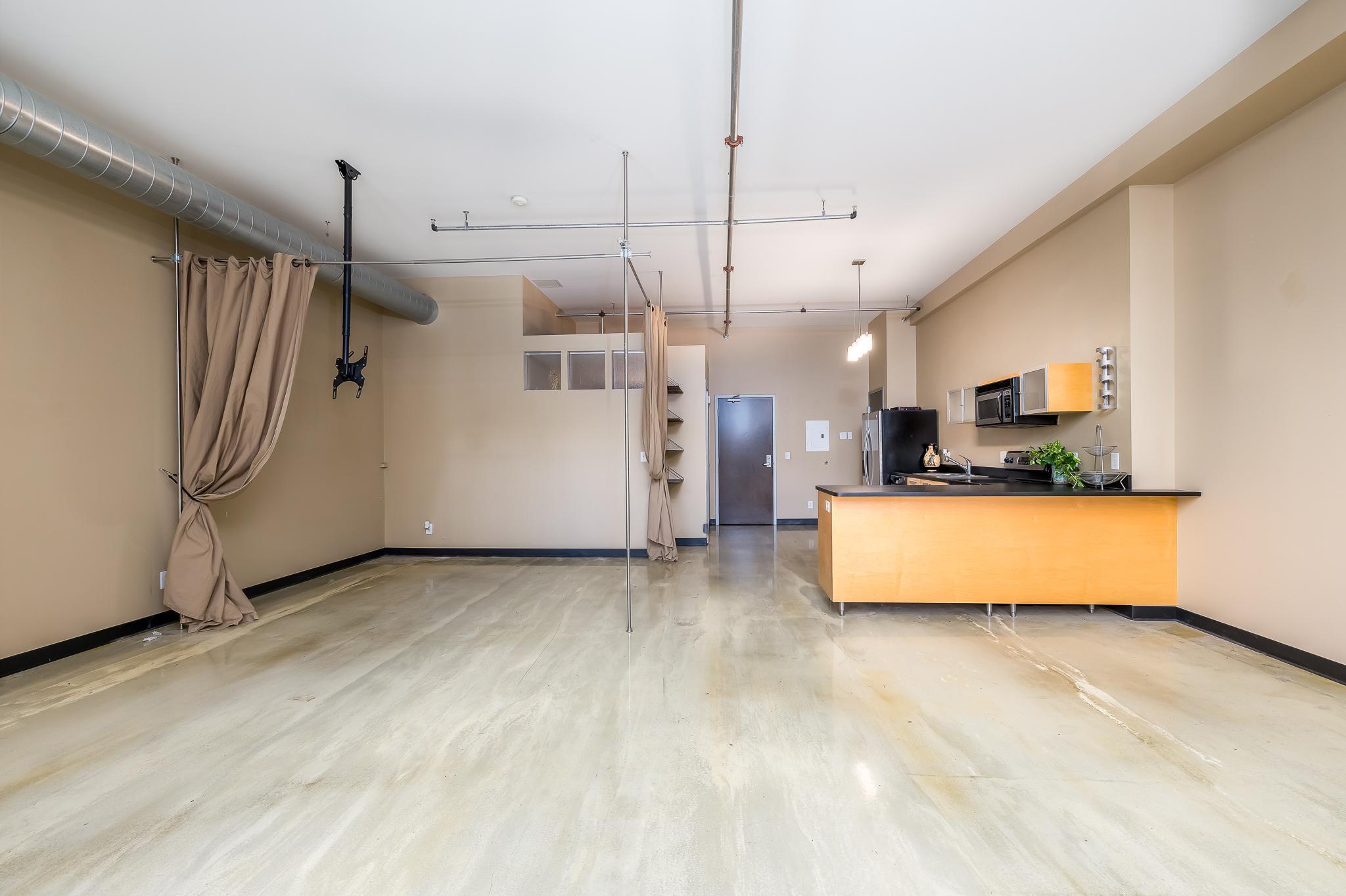 350 Saint Peter Street 315 Property Photo 14