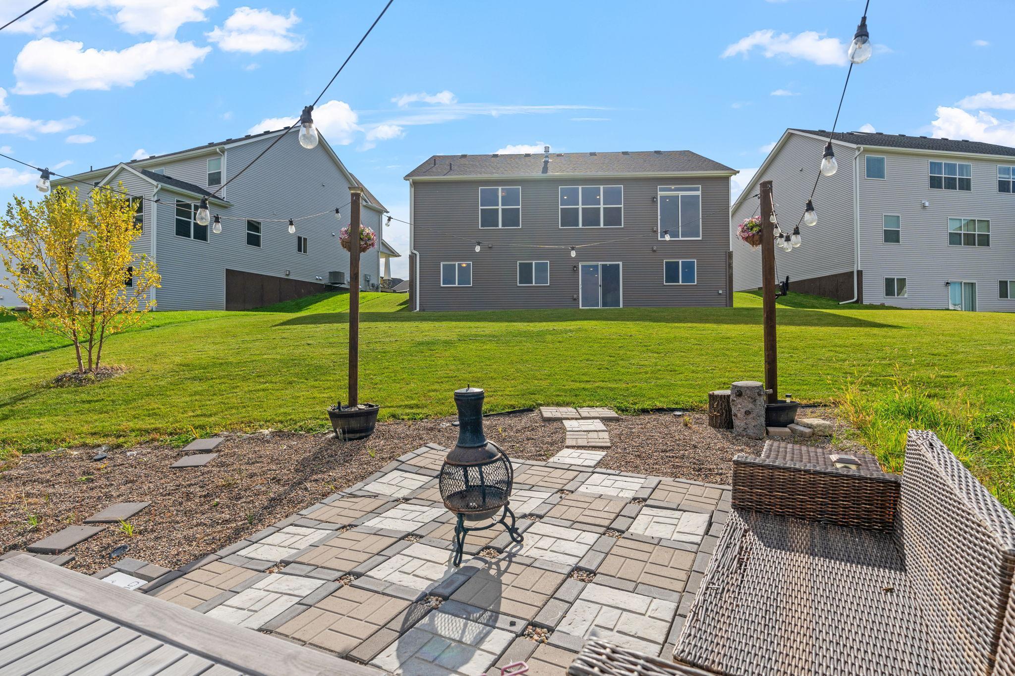 17060 61st Street Property Photo 3