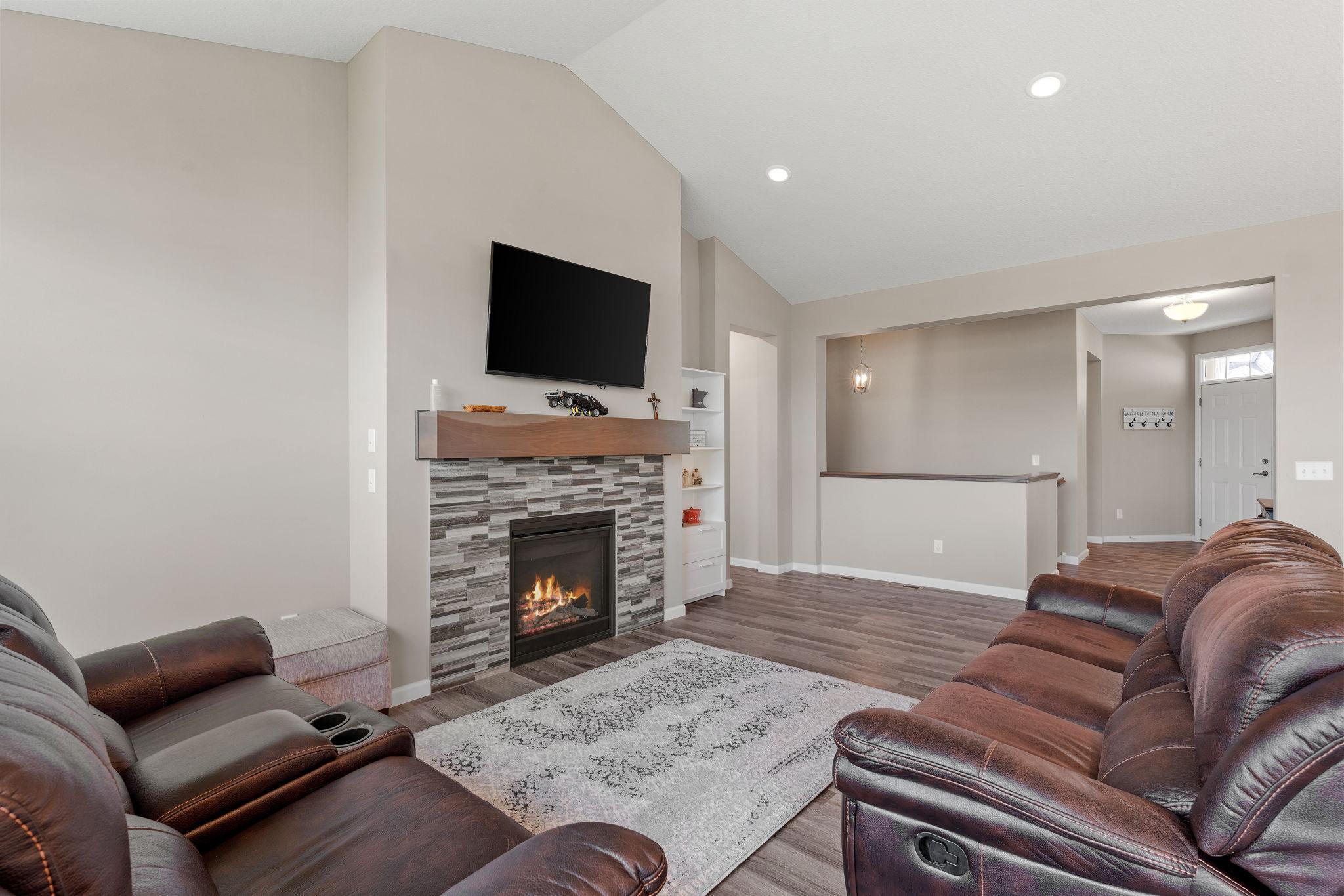17060 61st Street Property Photo 10