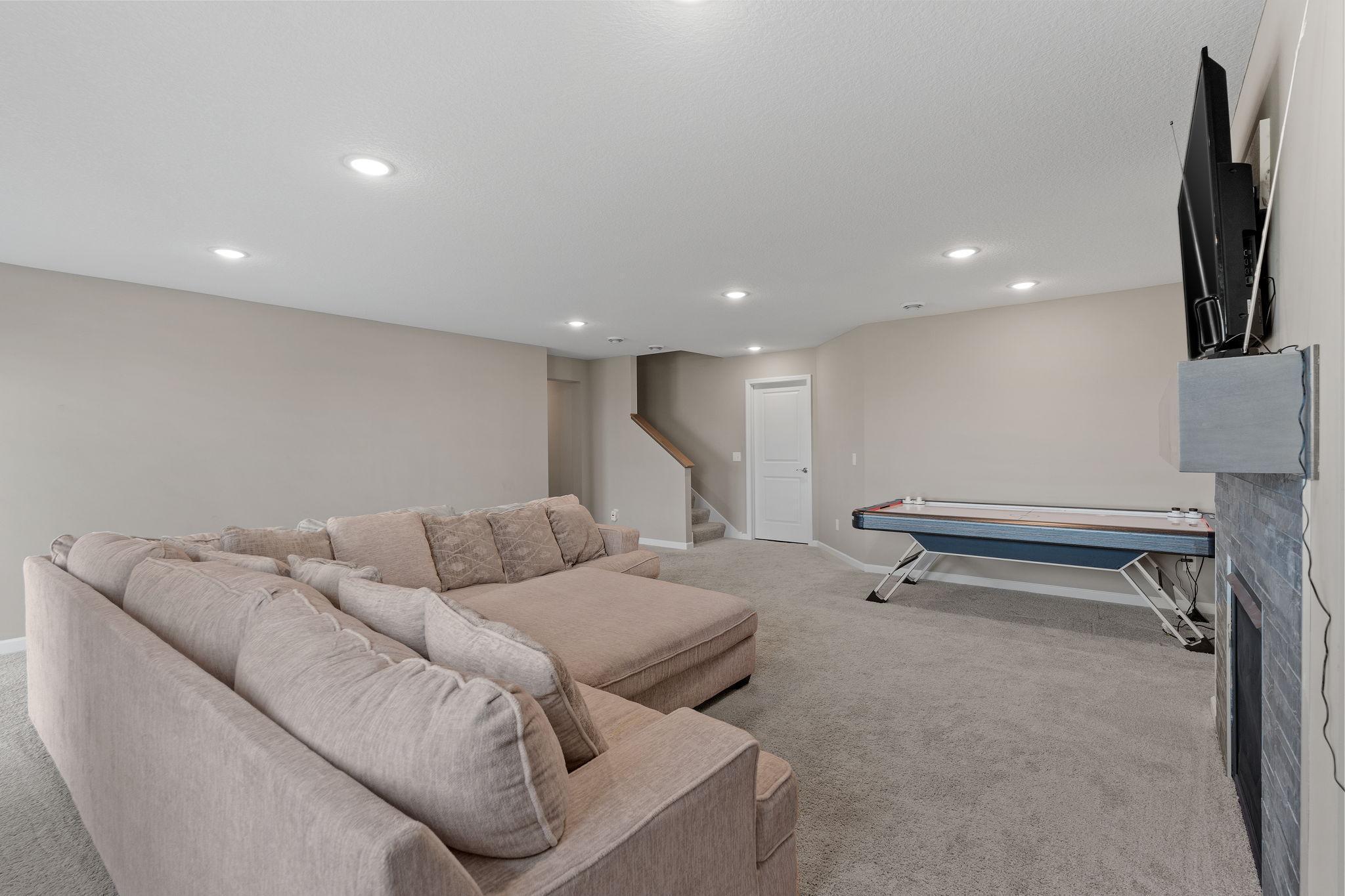 17060 61st Street Property Photo 21