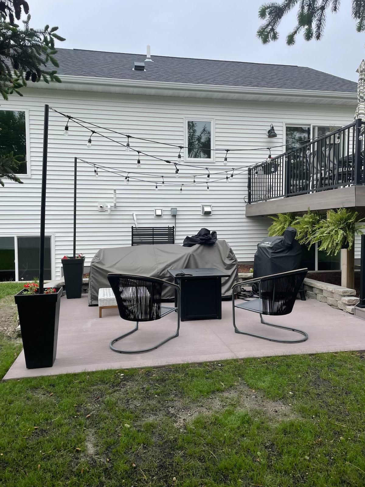 1923 Spruce Meadows Drive Property Photo 4