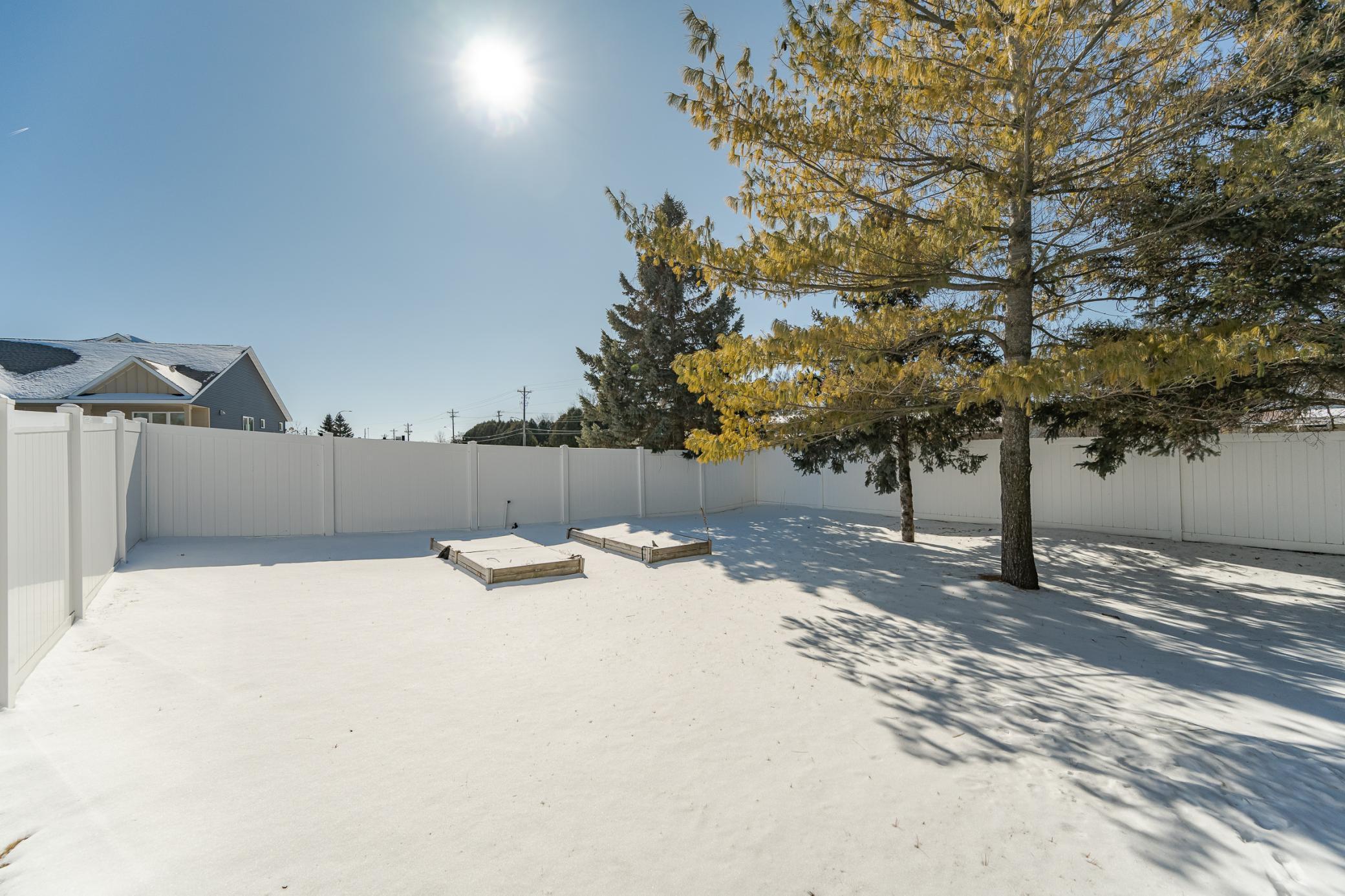 1923 Spruce Meadows Drive Property Photo 9