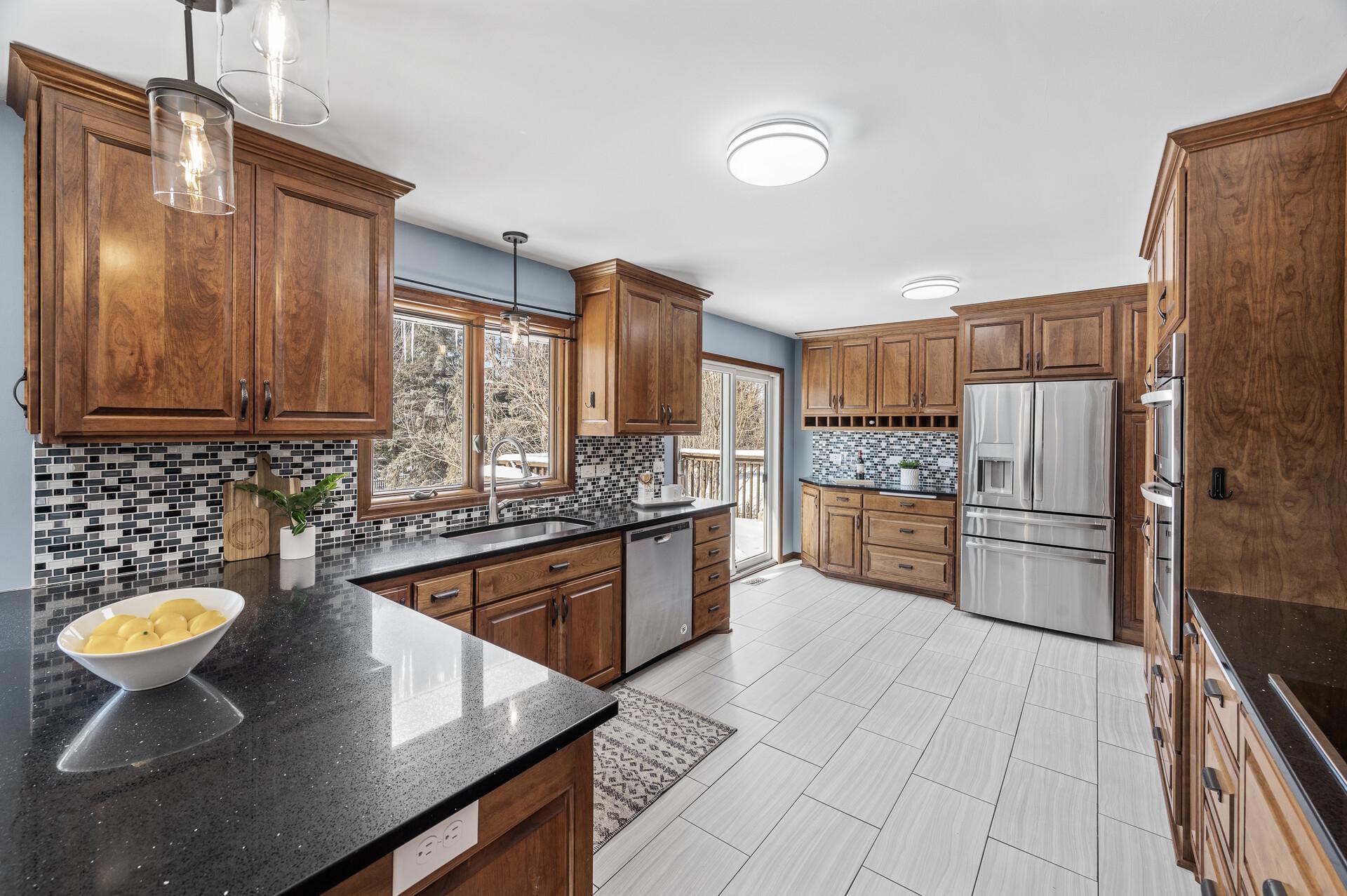 1533 Dodd Road Property Photo 1