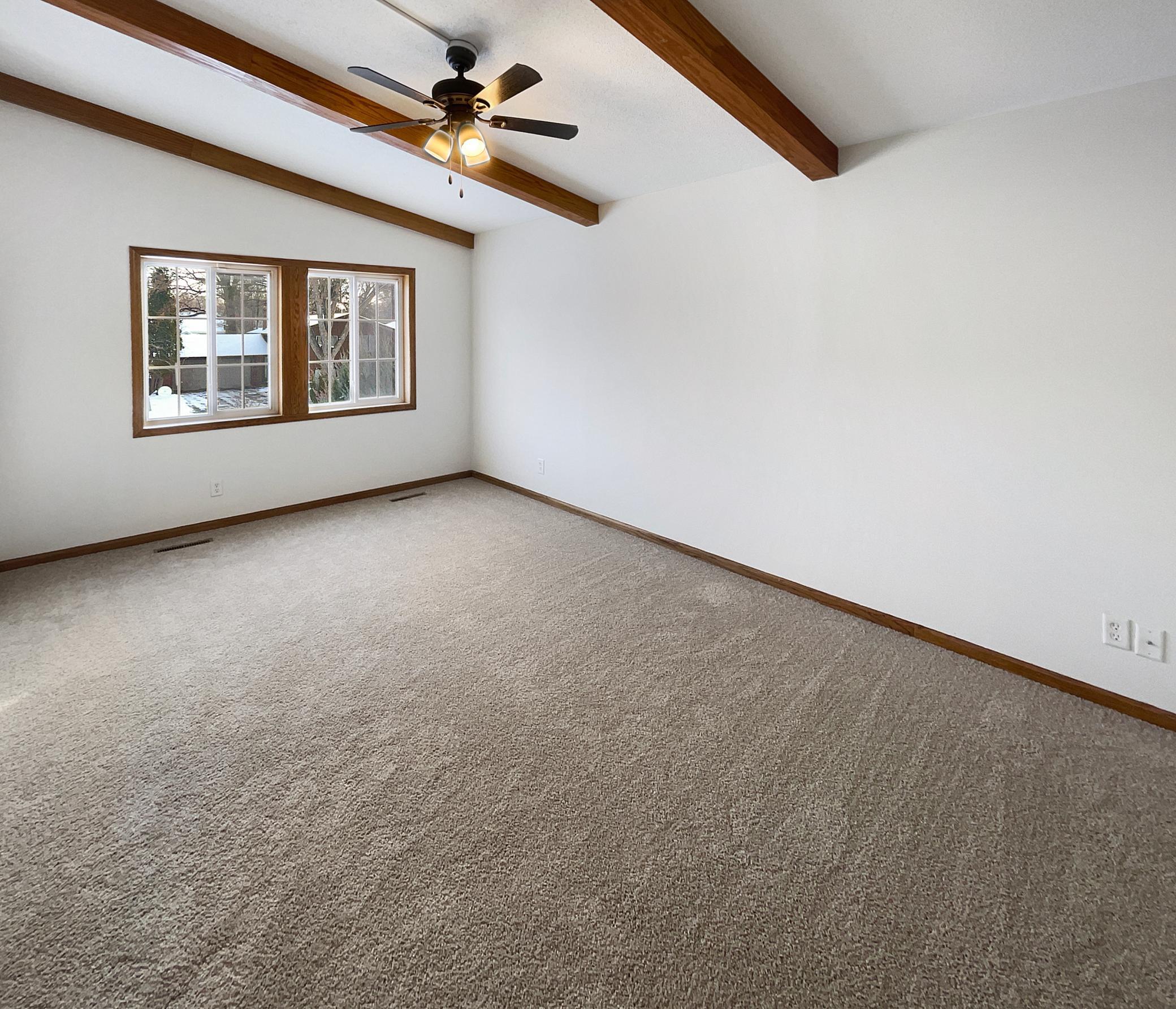 2255 William Tell Road Property Photo 2