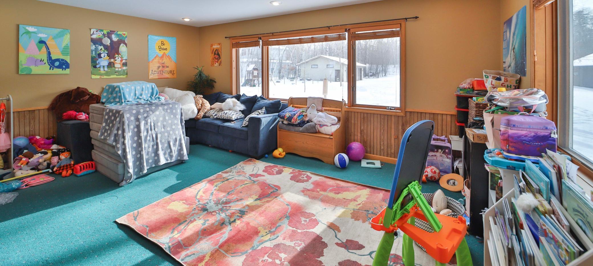 10742 E Shore Drive Property Photo 35