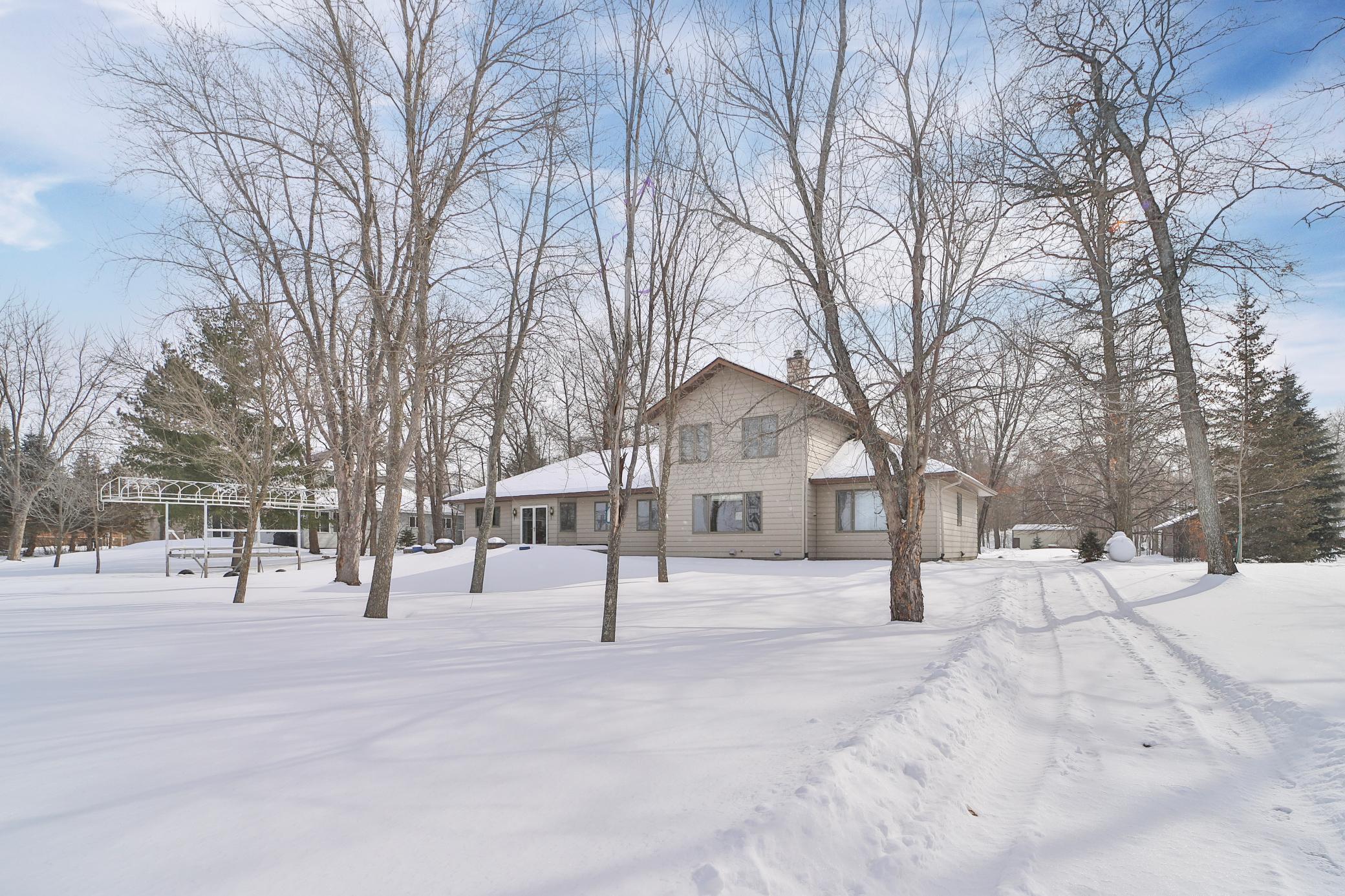 10742 E Shore Drive Property Photo 61