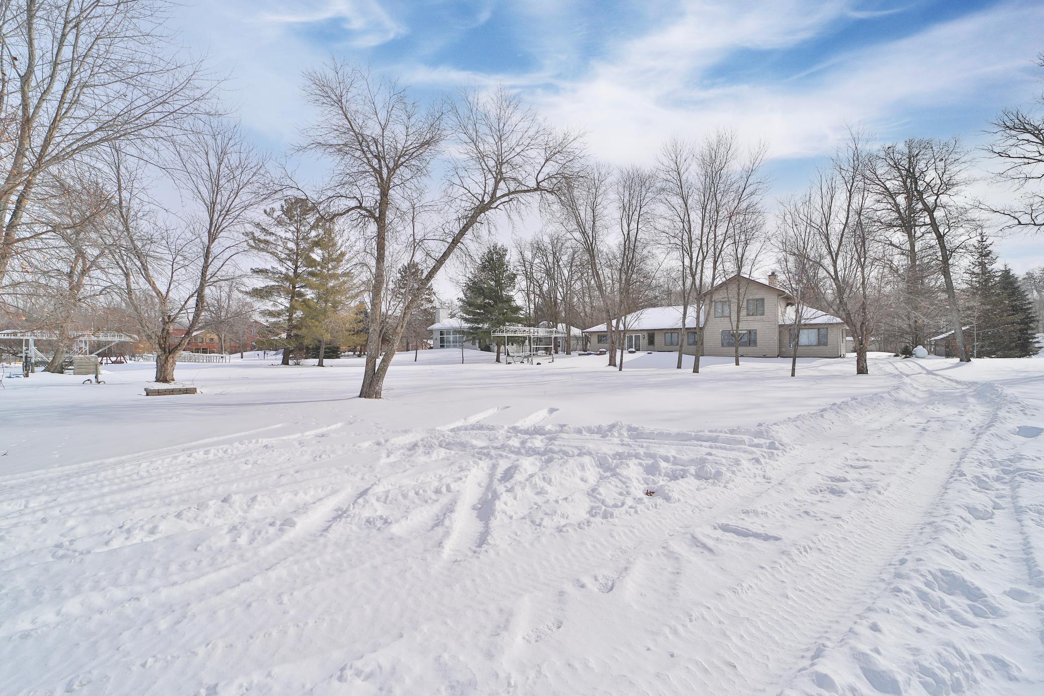 10742 E Shore Drive Property Photo 63