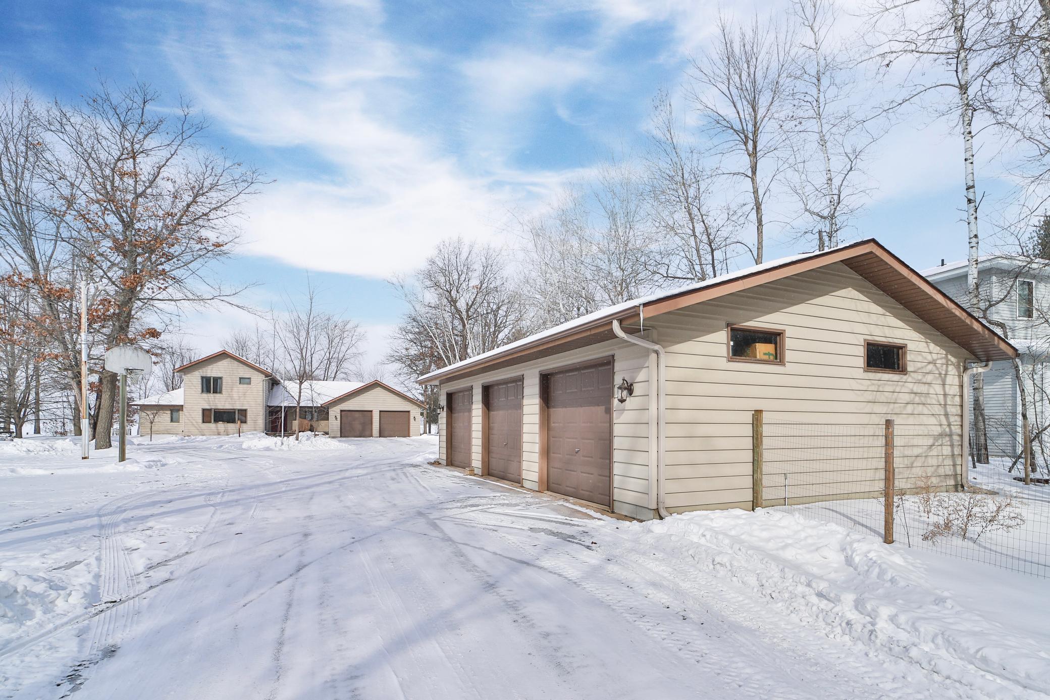 10742 E Shore Drive Property Photo 66