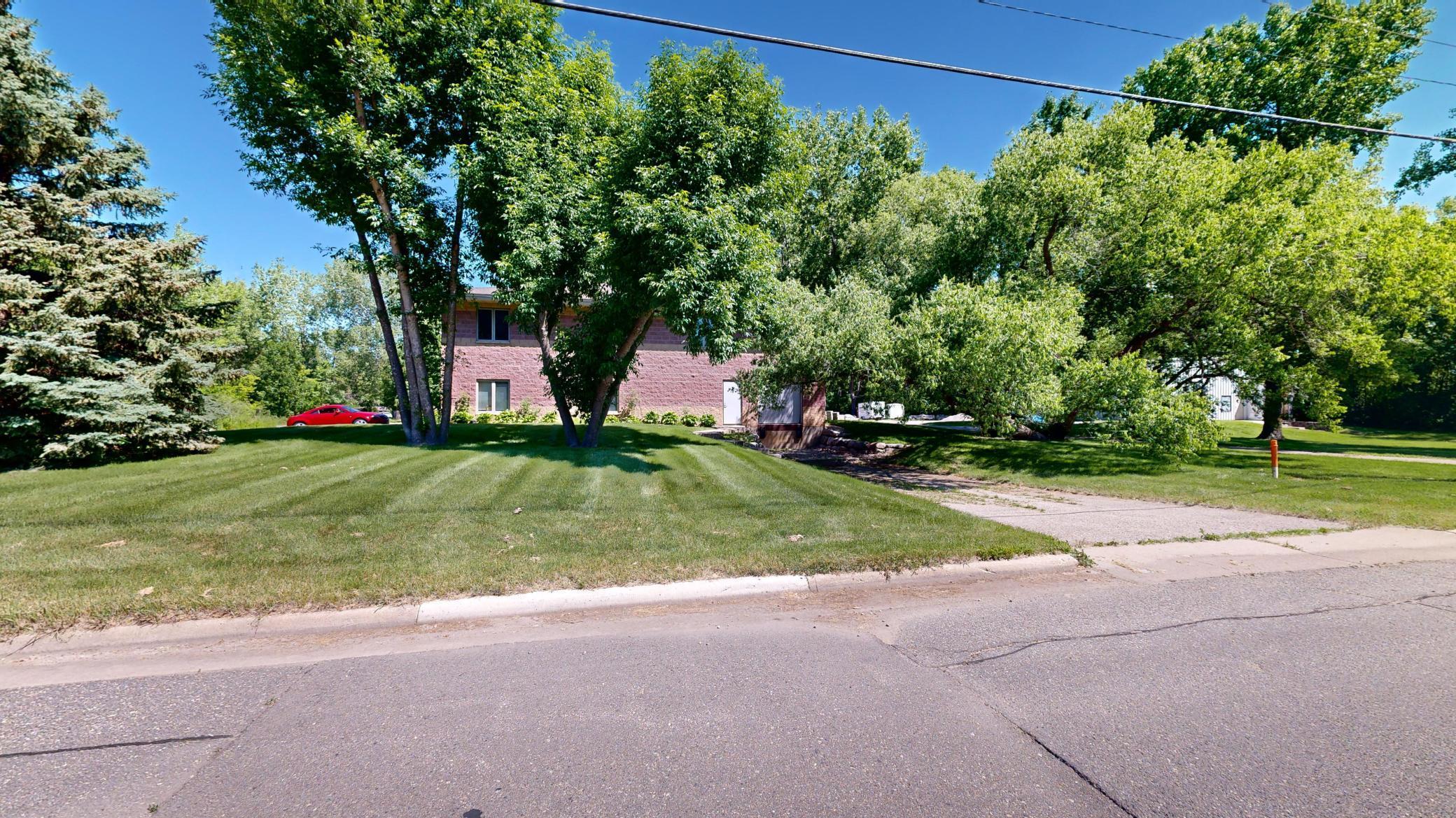 768 N Creek Drive Property Photo 58