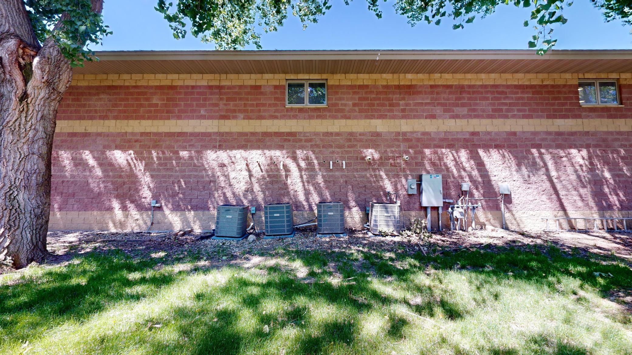 768 N Creek Drive Property Photo 60