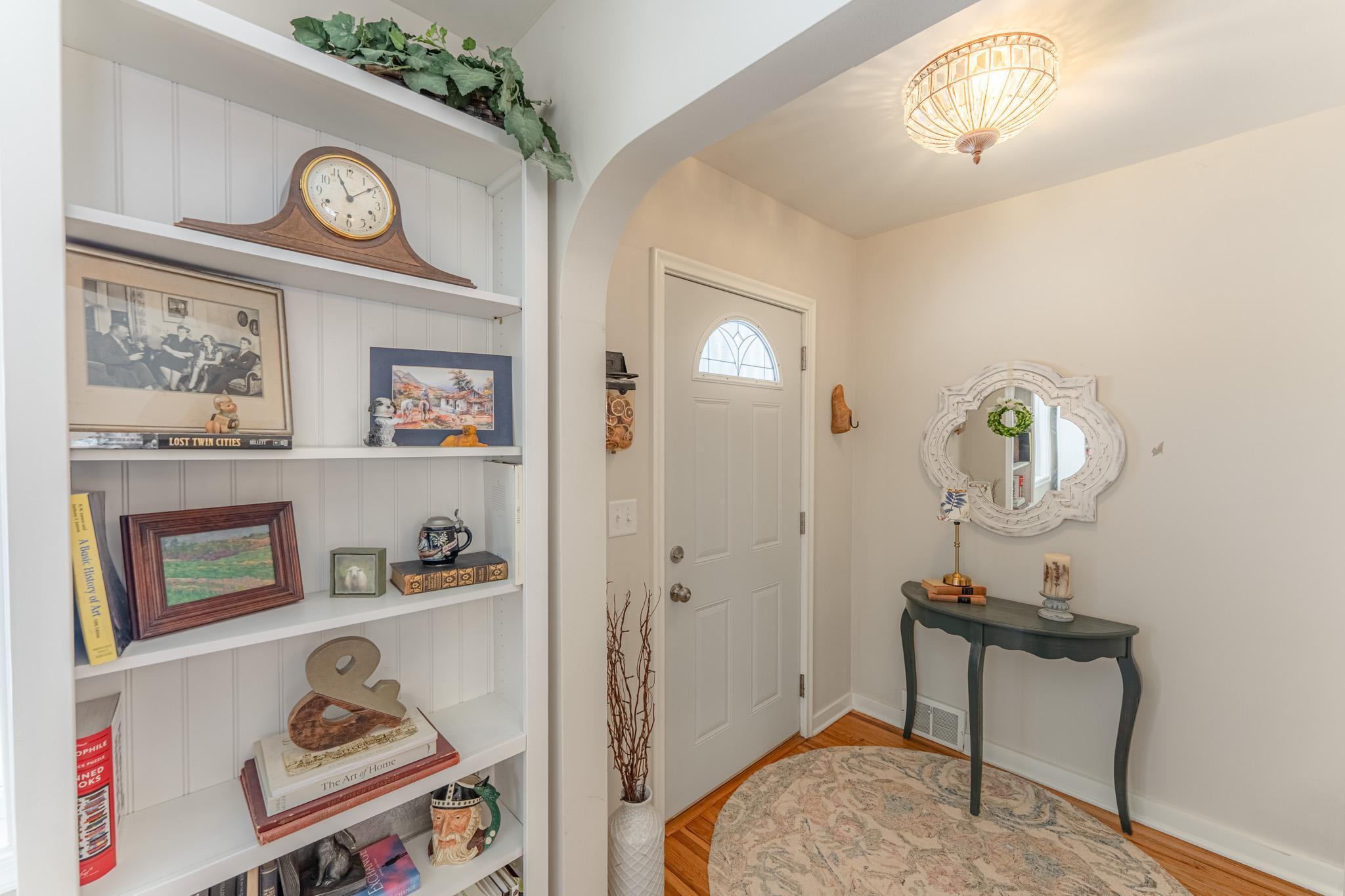 15083 Upper 63rd Street Property Photo 3