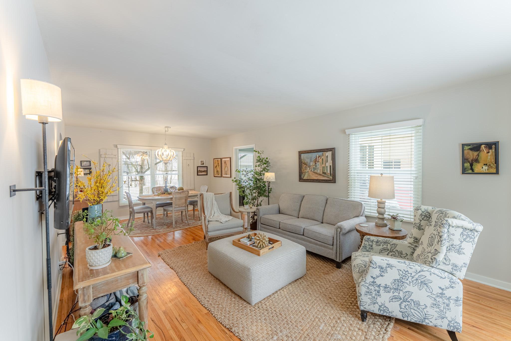 15083 Upper 63rd Street Property Photo 4