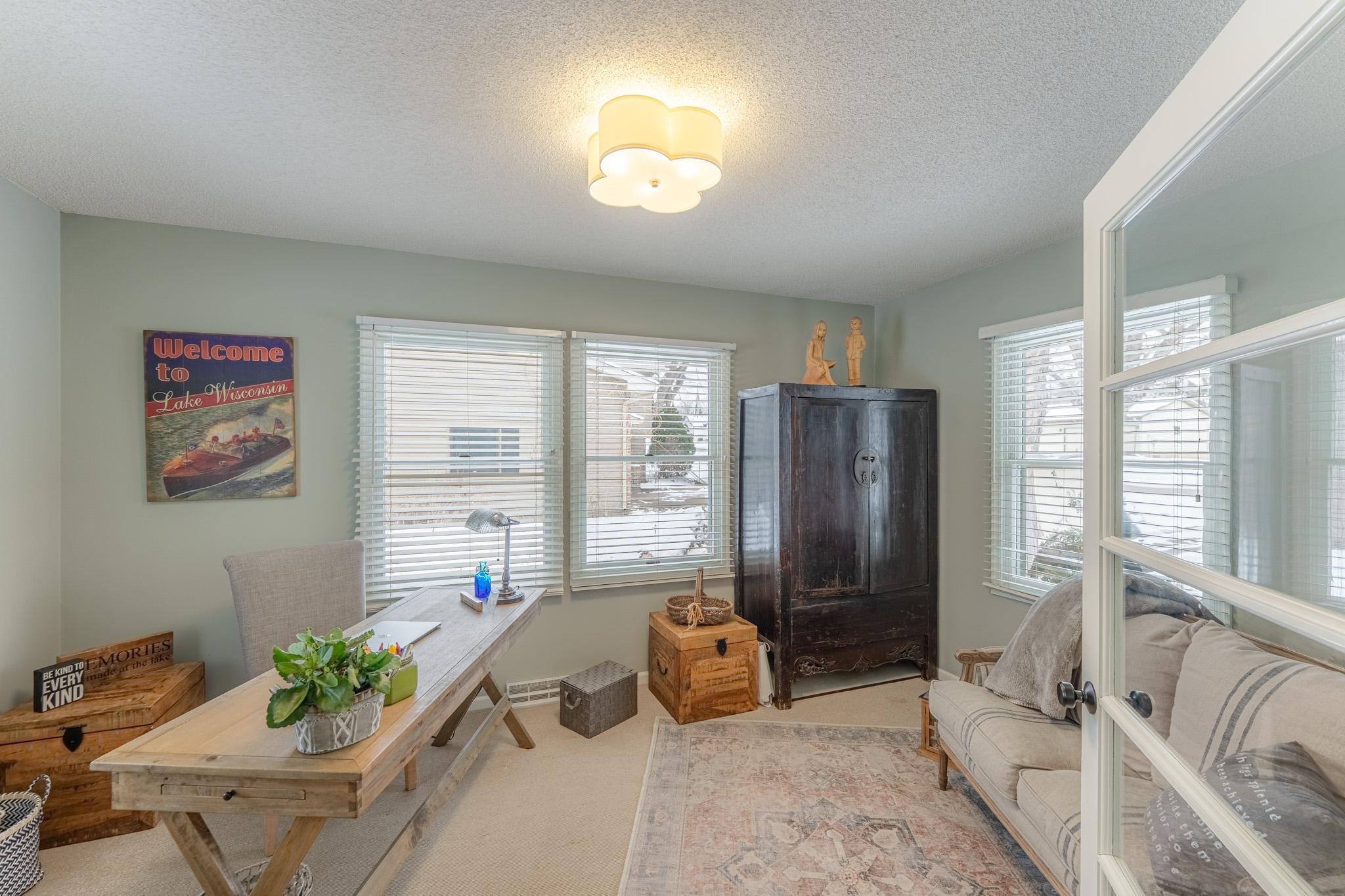 15083 Upper 63rd Street Property Photo 11