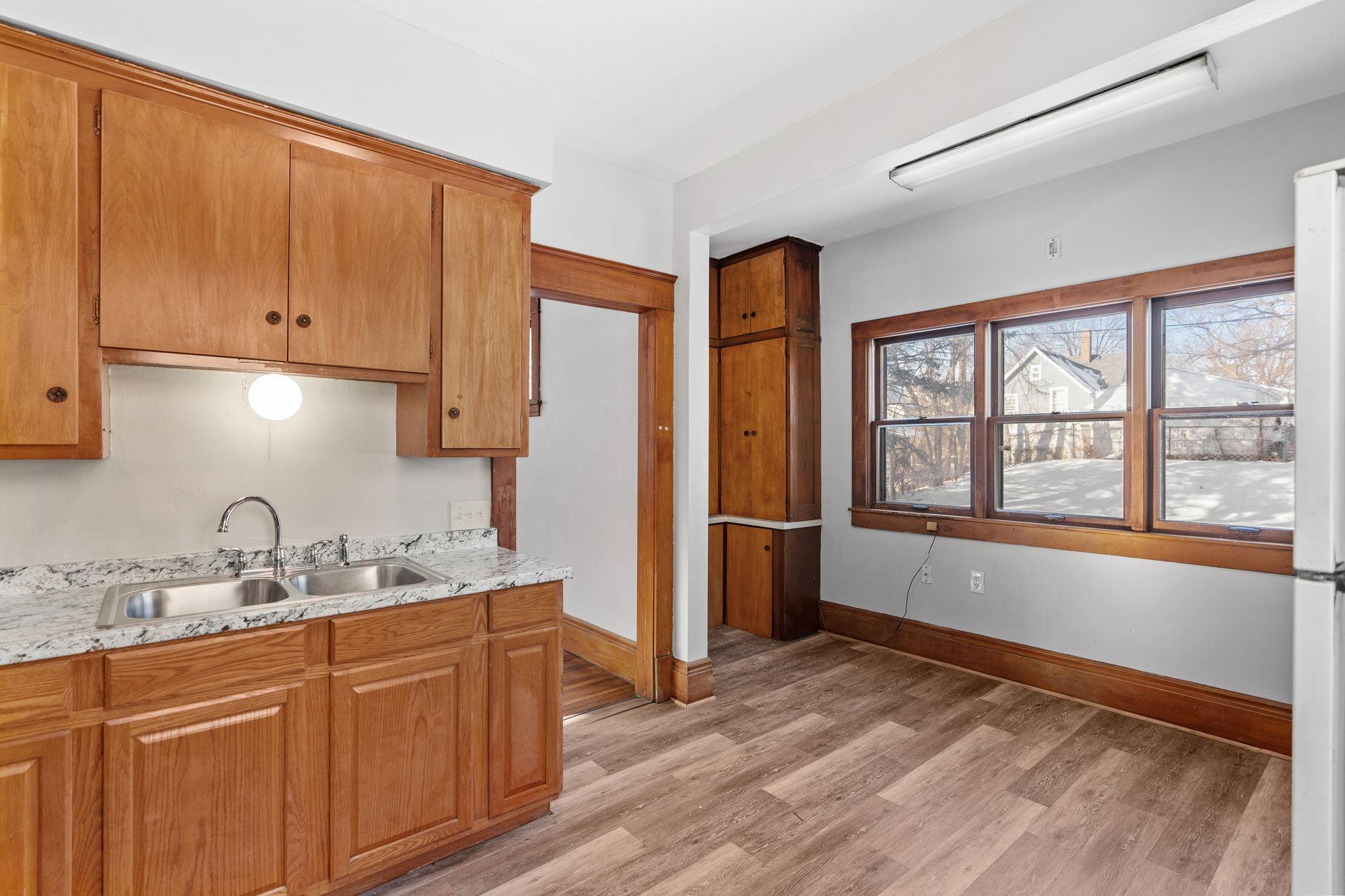 877 Desoto Street Property Photo 15