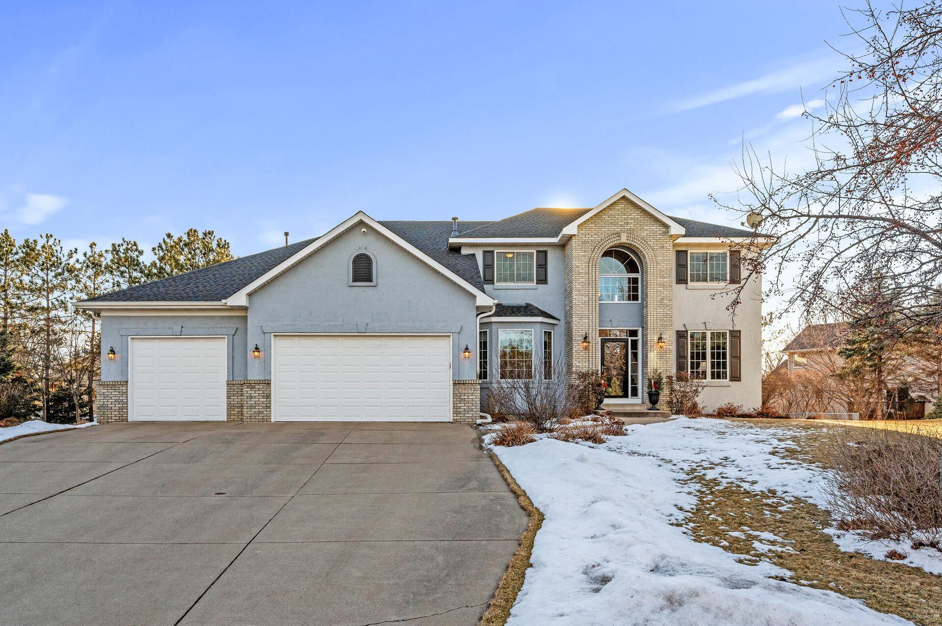 5909 Ridge Creek Road Property Photo 1