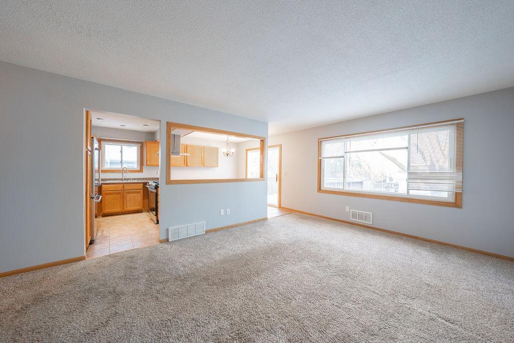 7155 Hyde Avenue Property Photo 2