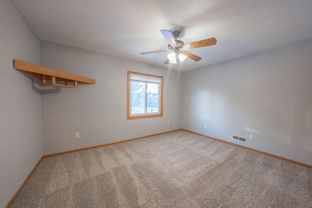 7155 Hyde Avenue Property Photo 8
