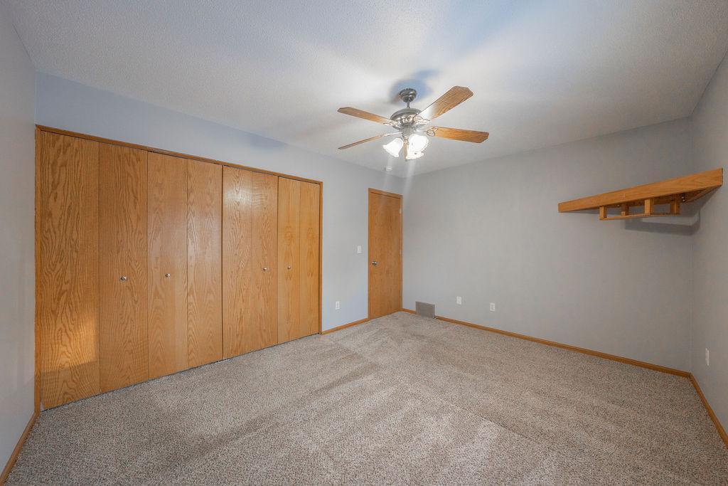 7155 Hyde Avenue Property Photo 9