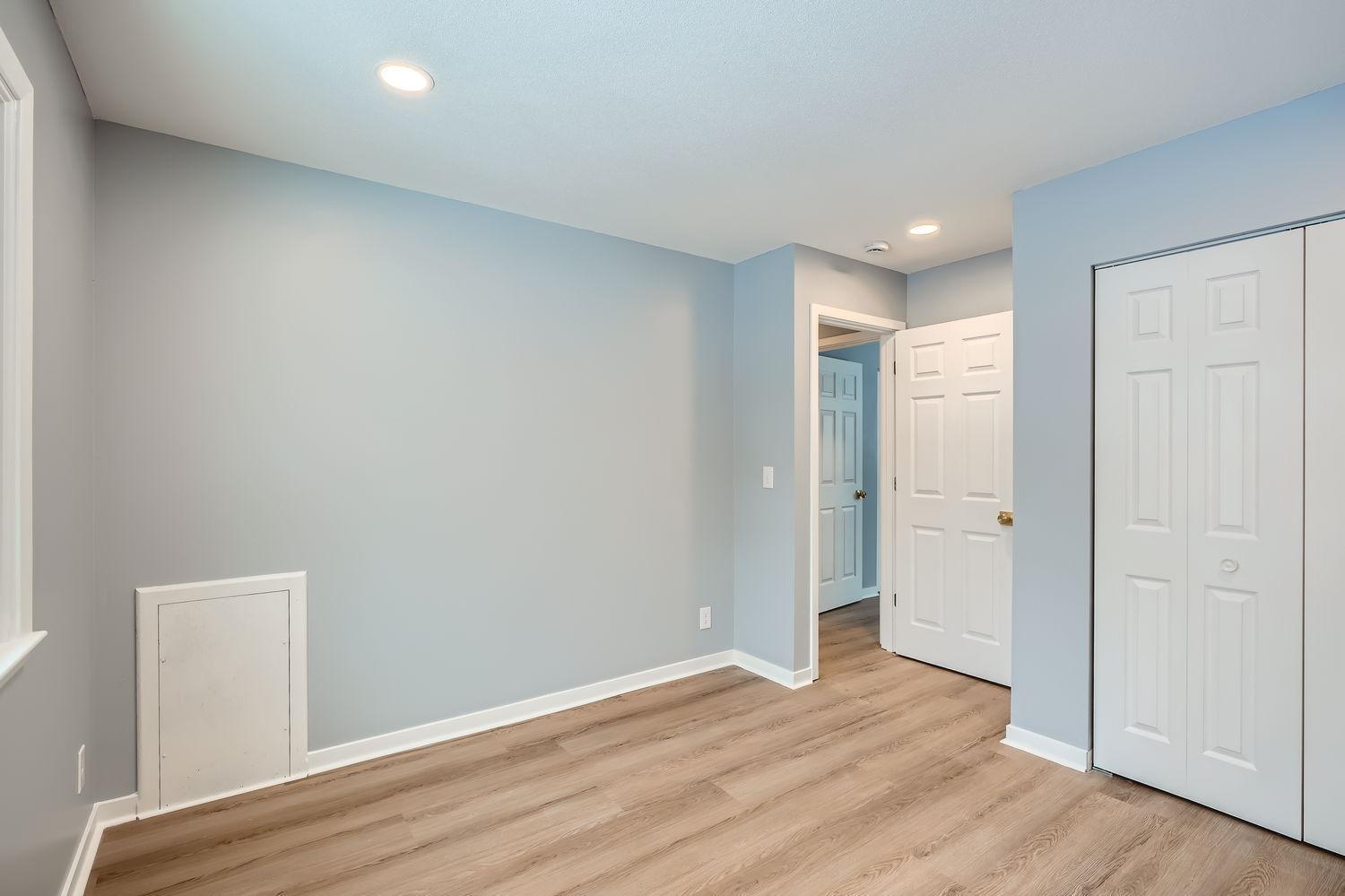 261 111th Lane Property Photo 16