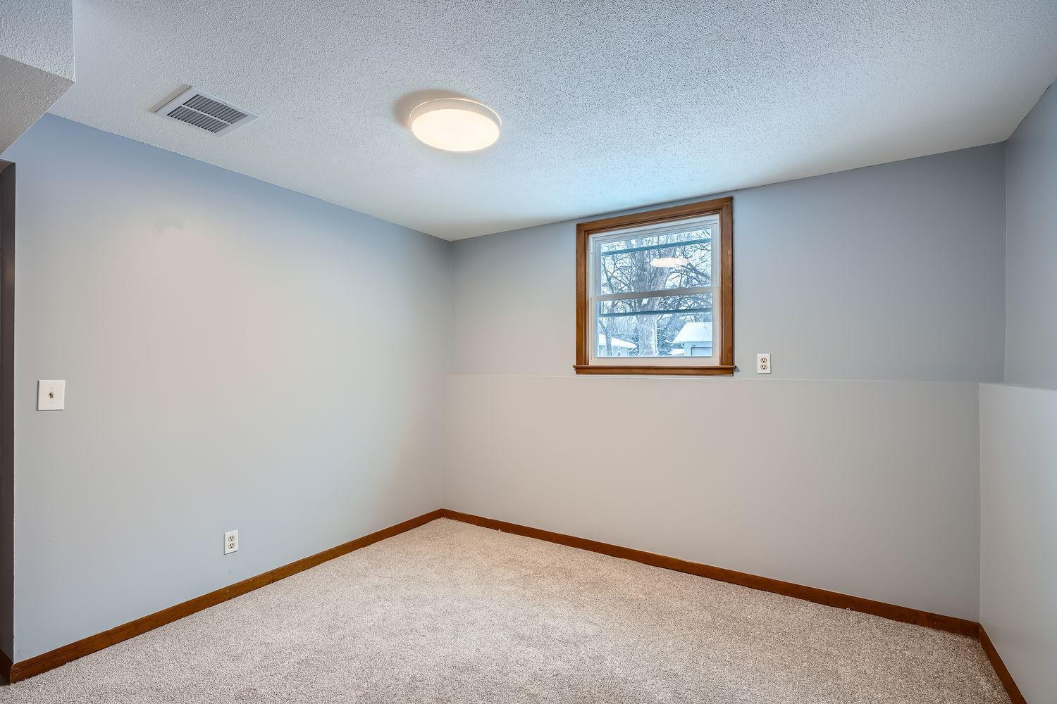 261 111th Lane Property Photo 19