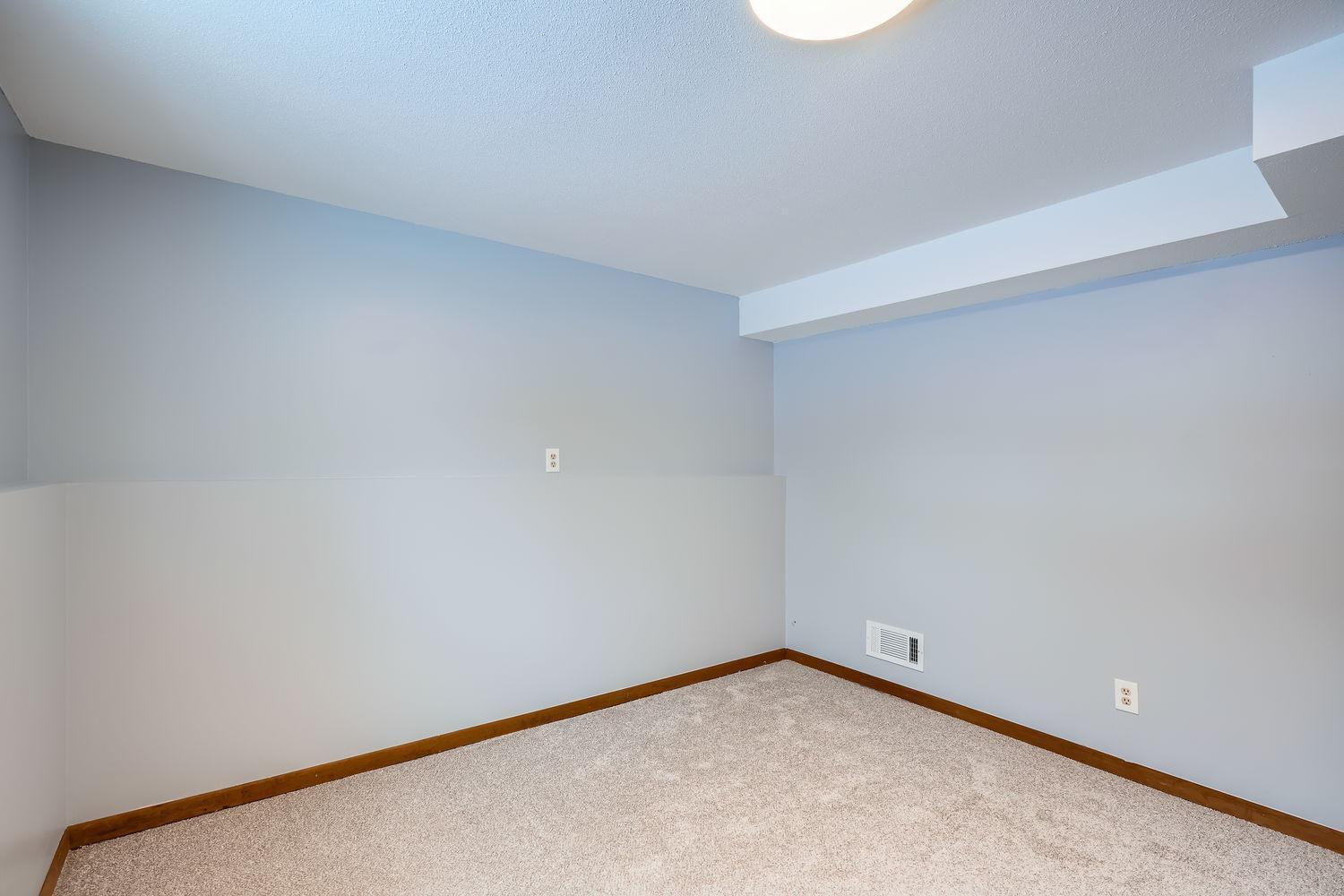 261 111th Lane Property Photo 20