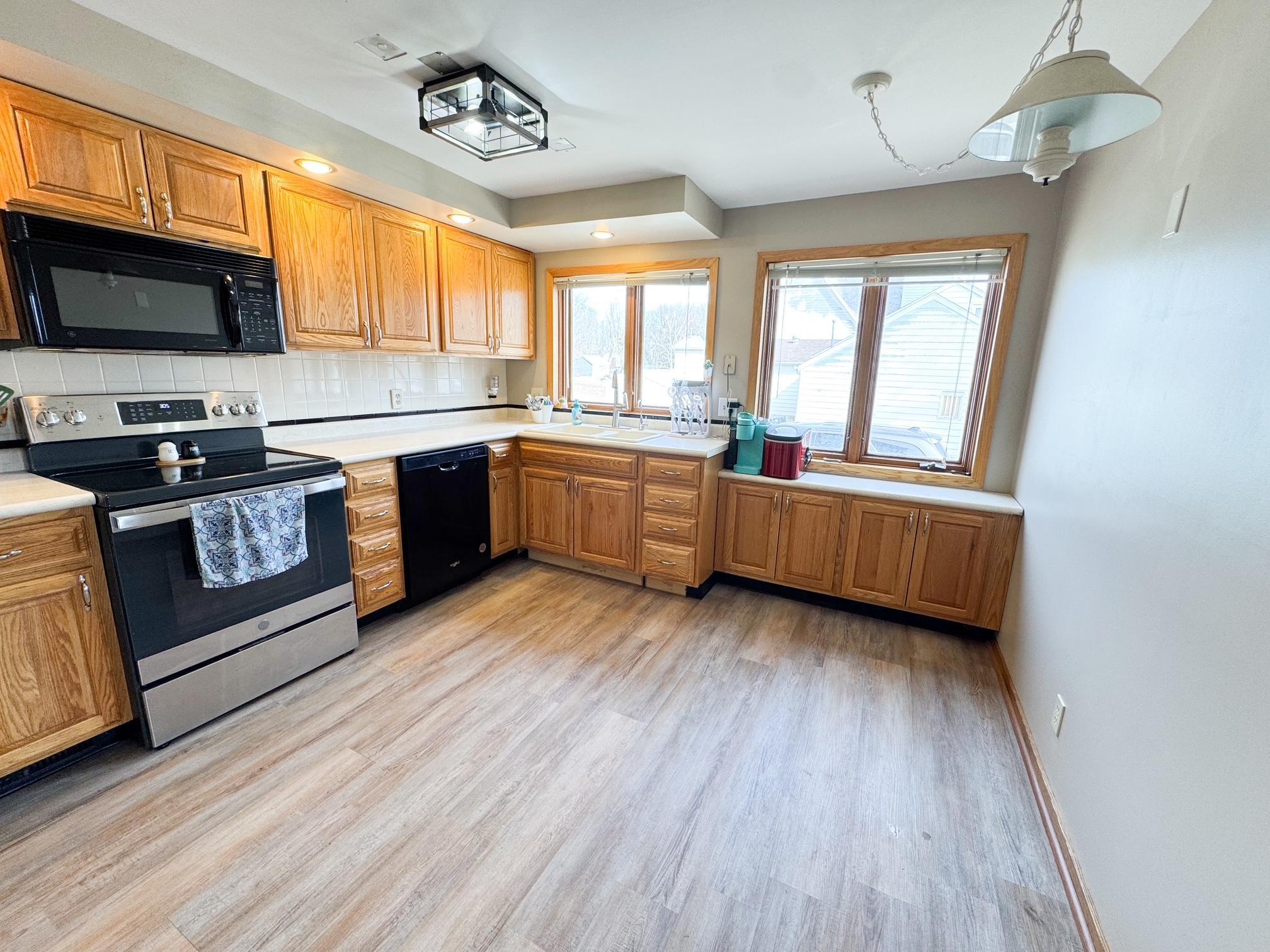 506 4th Street Property Photo 17
