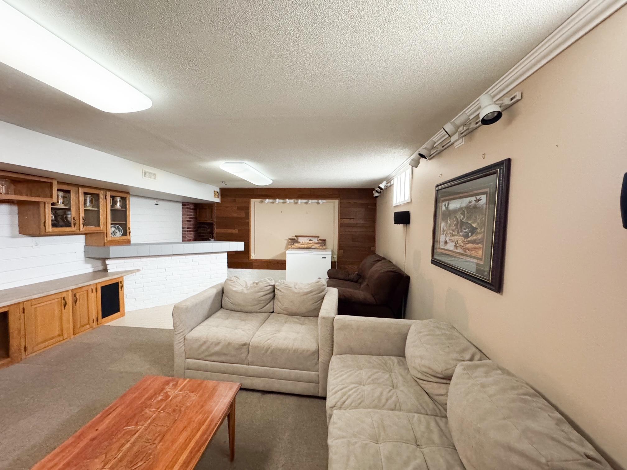 506 4th Street Property Photo 32