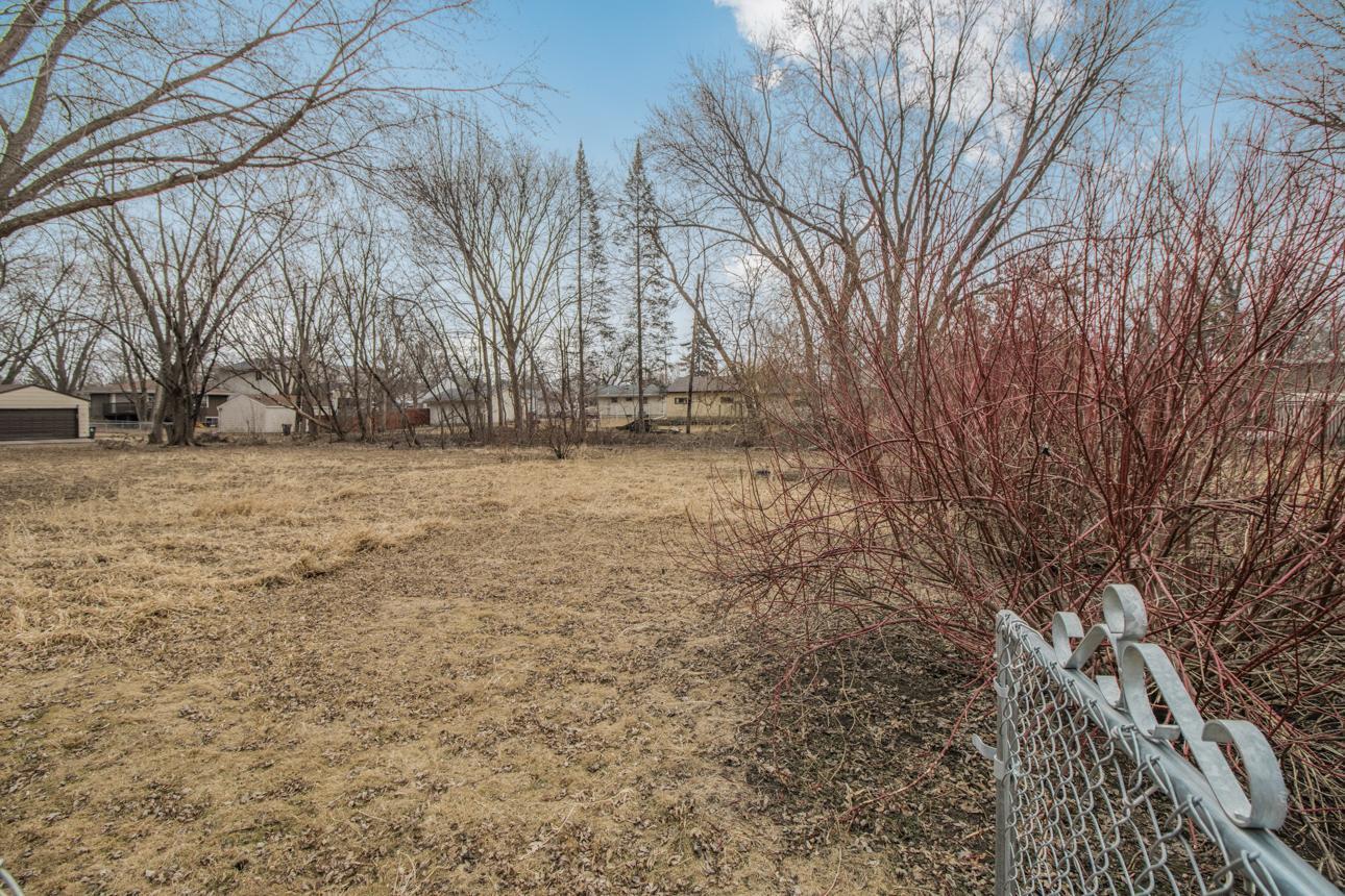 640 Iowa Avenue Property Photo 33