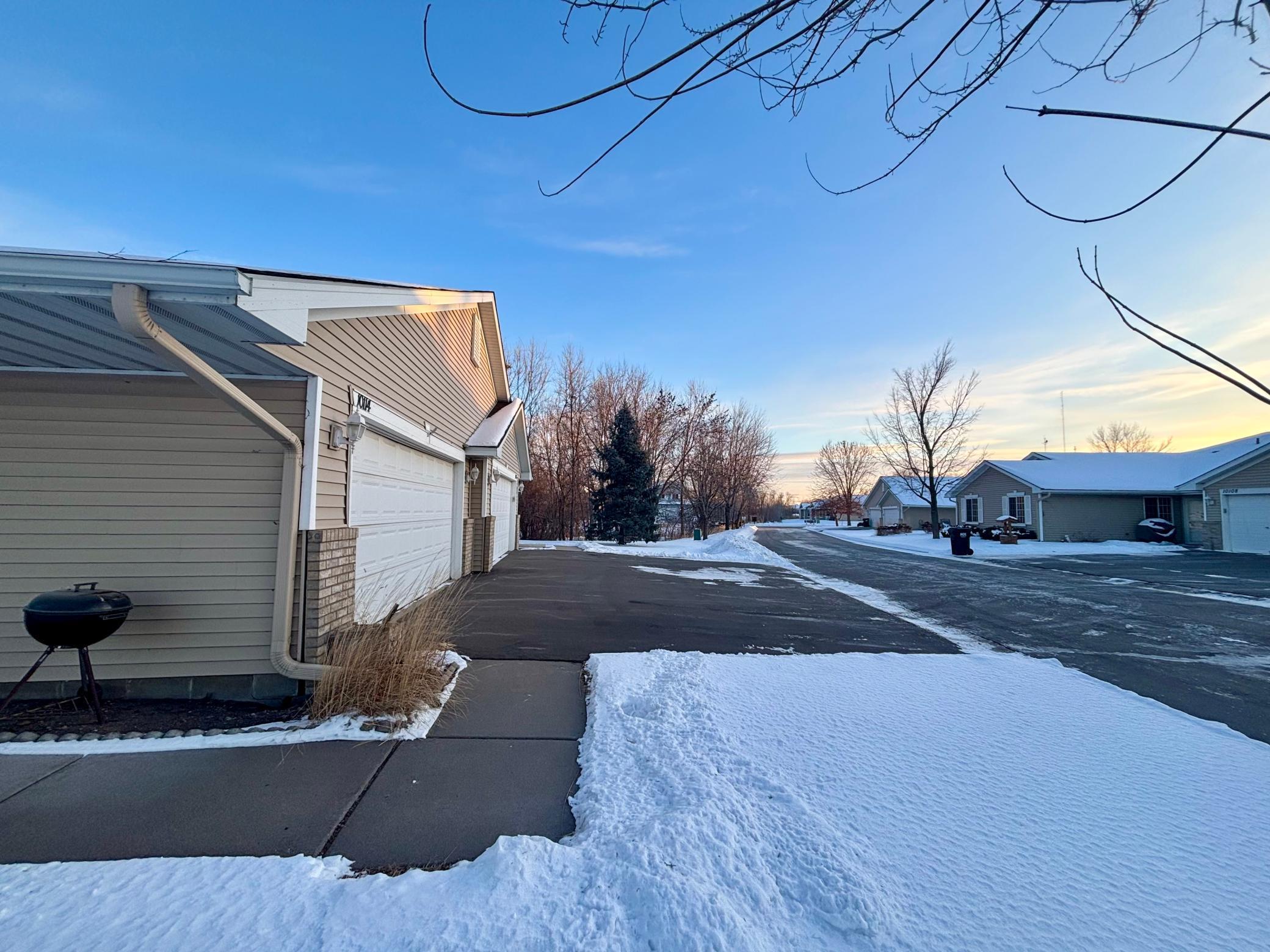 10114 64th Street Property Photo 12