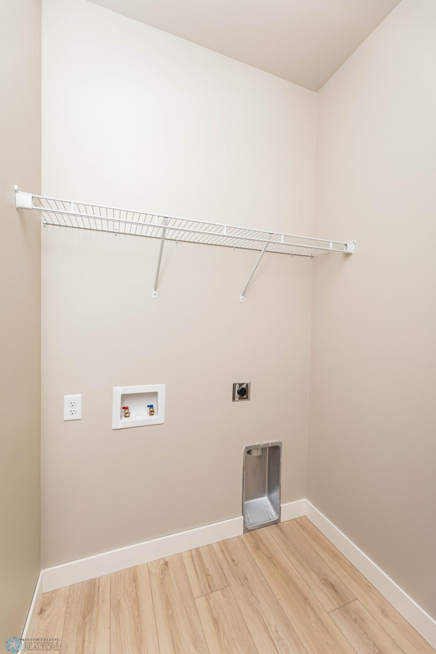 6574 68th Street Property Photo 24