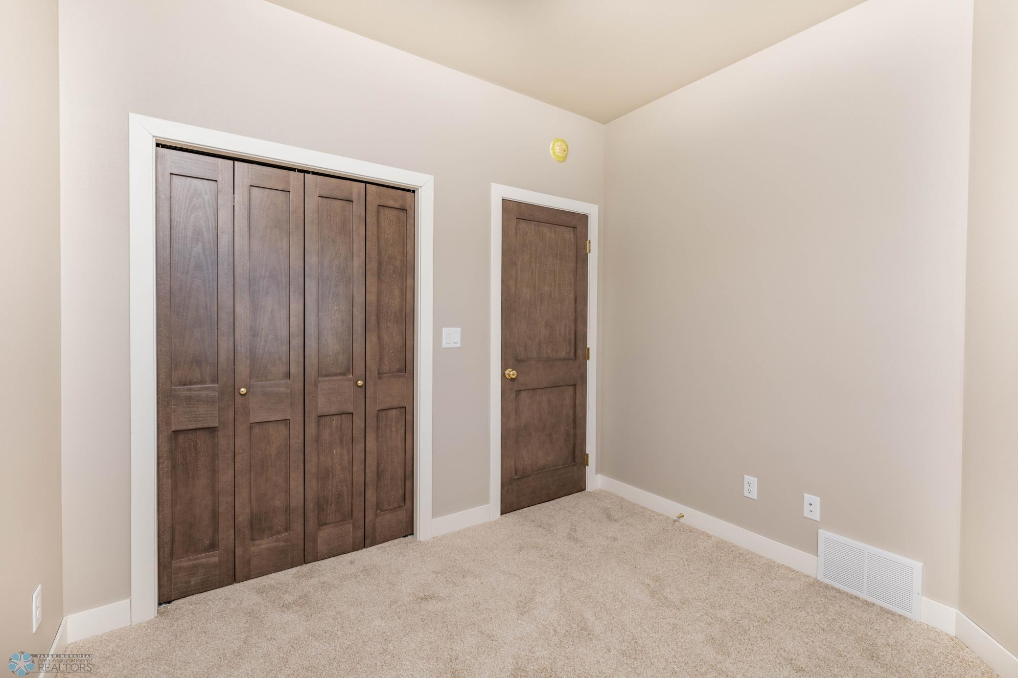 6574 68th Street Property Photo 26
