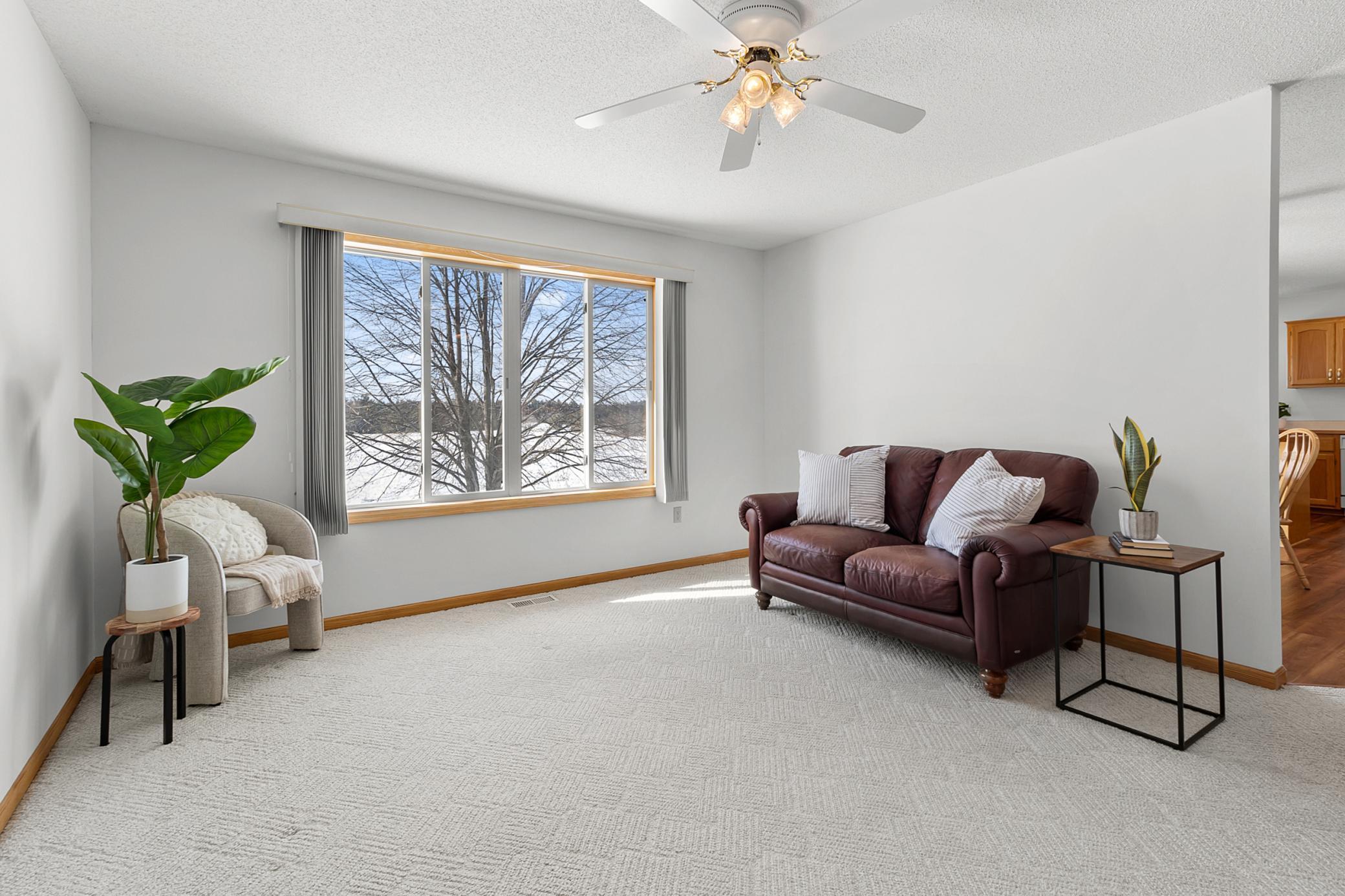 34658 Hastings Street Property Photo 3