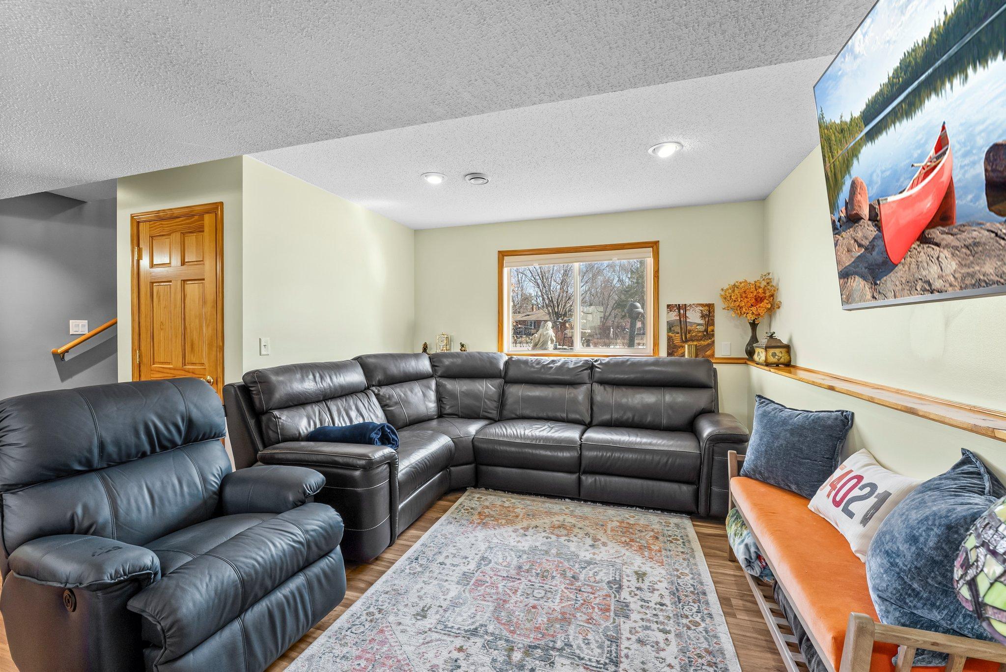 515 Canton Street Property Photo 40