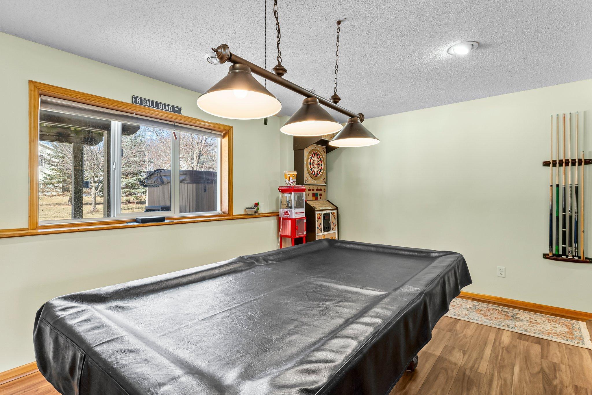 515 Canton Street Property Photo 43