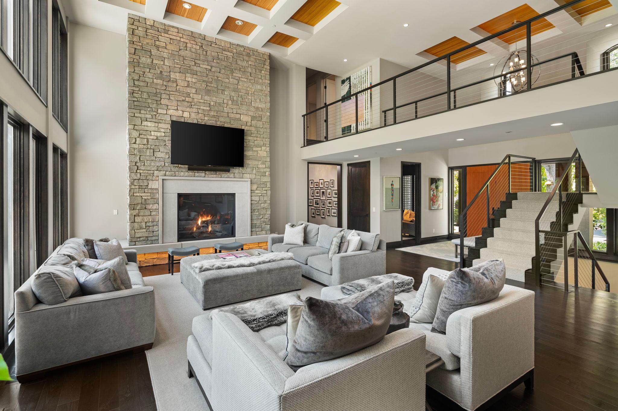 2201 Isengard Street Property Photo