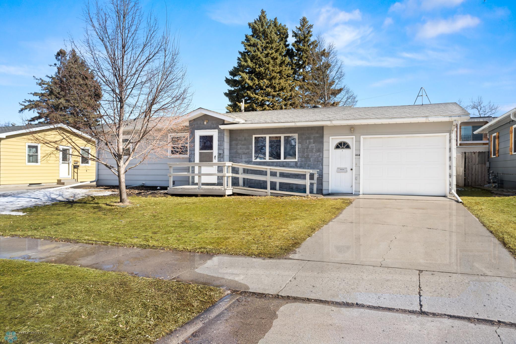1414 19 1/2 Street Property Photo 1