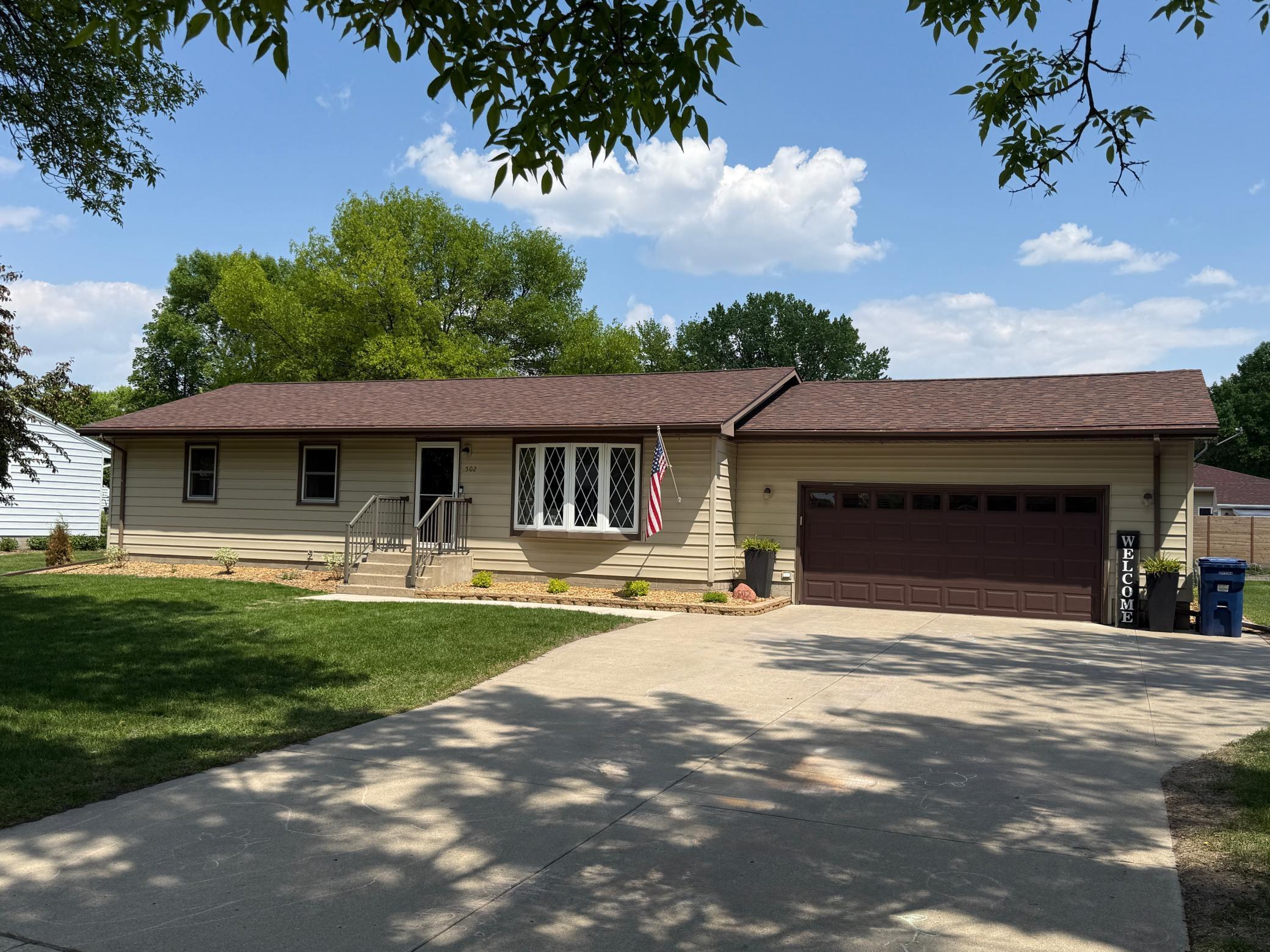 502 19th Street Property Photo 1