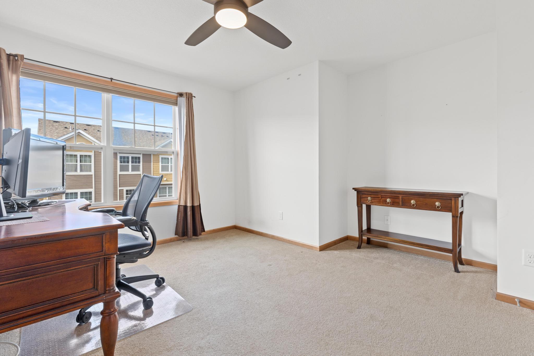 17033 72nd Avenue 3907 Property Photo 27