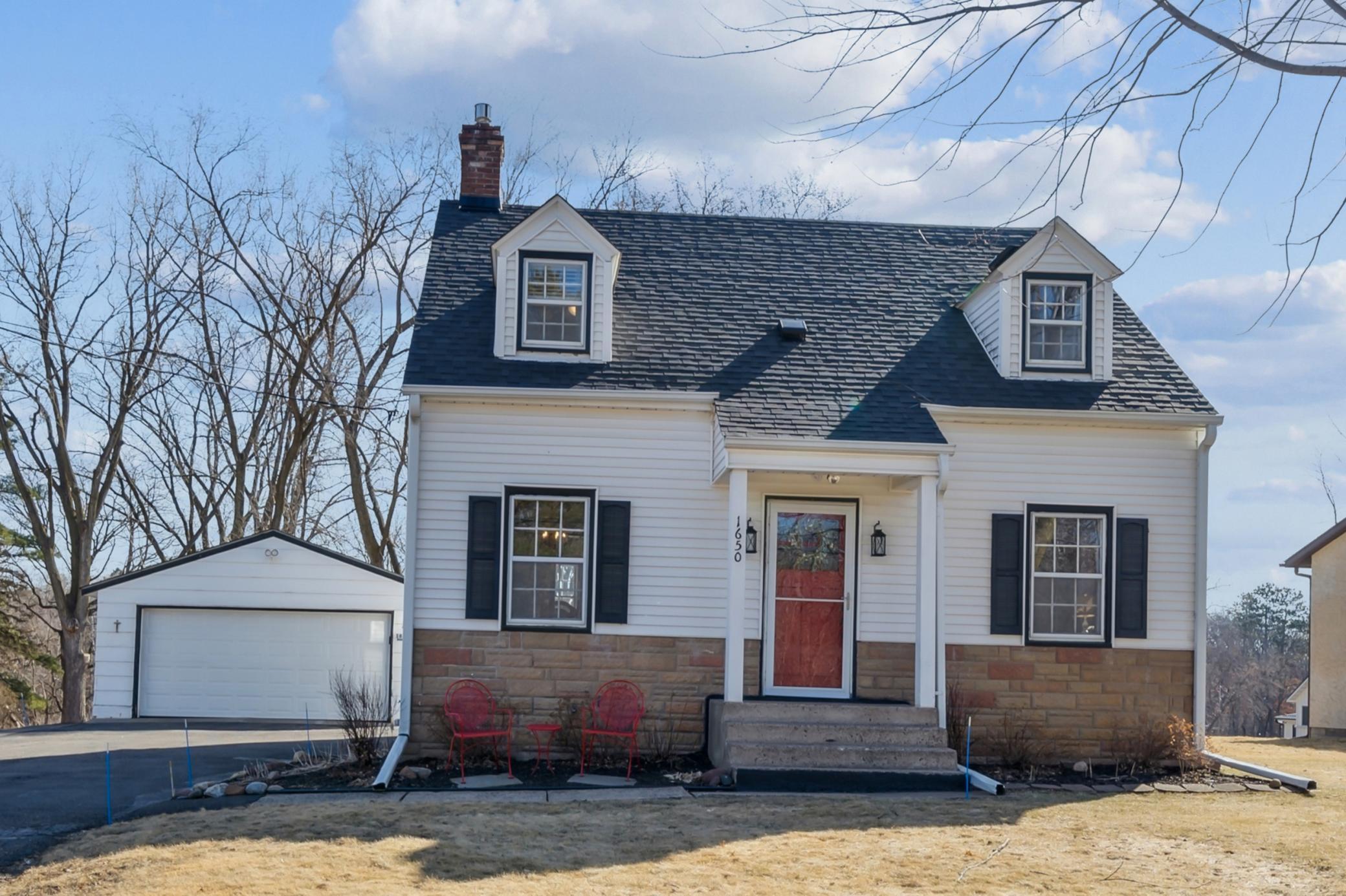 1650 Sterling Street Property Photo