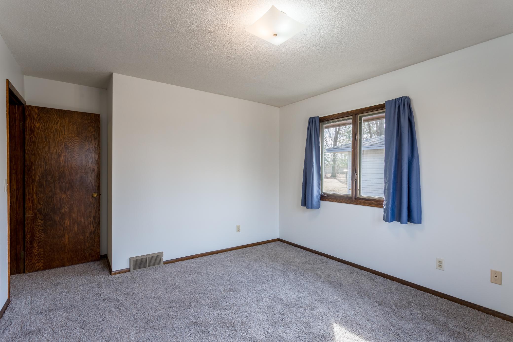 2100 138th Avenue Property Photo 32