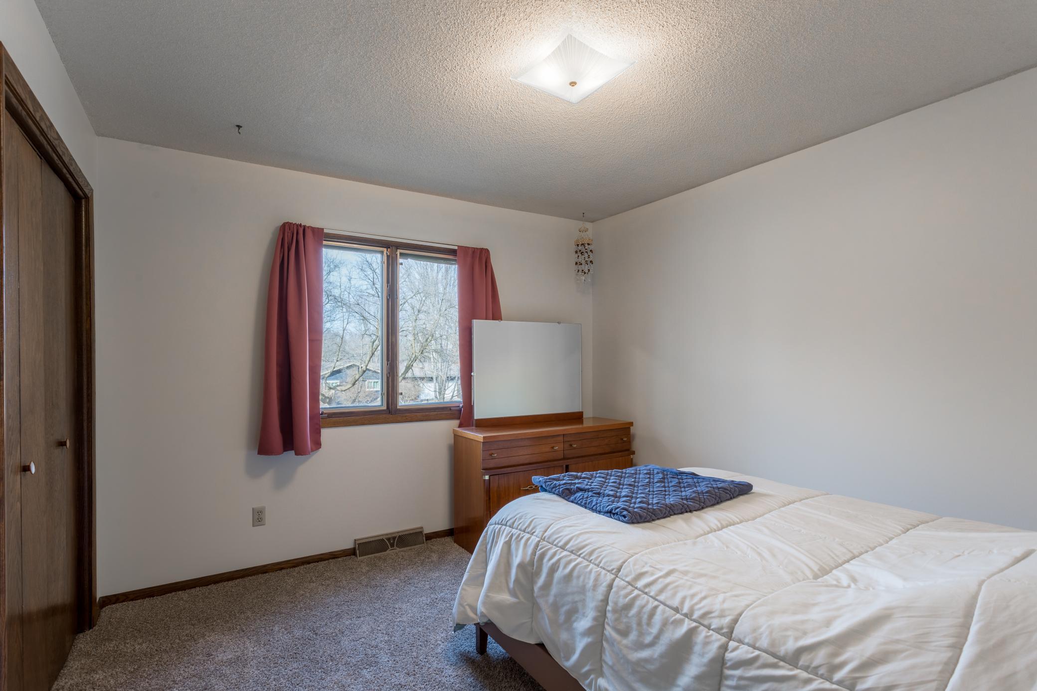 2100 138th Avenue Property Photo 33