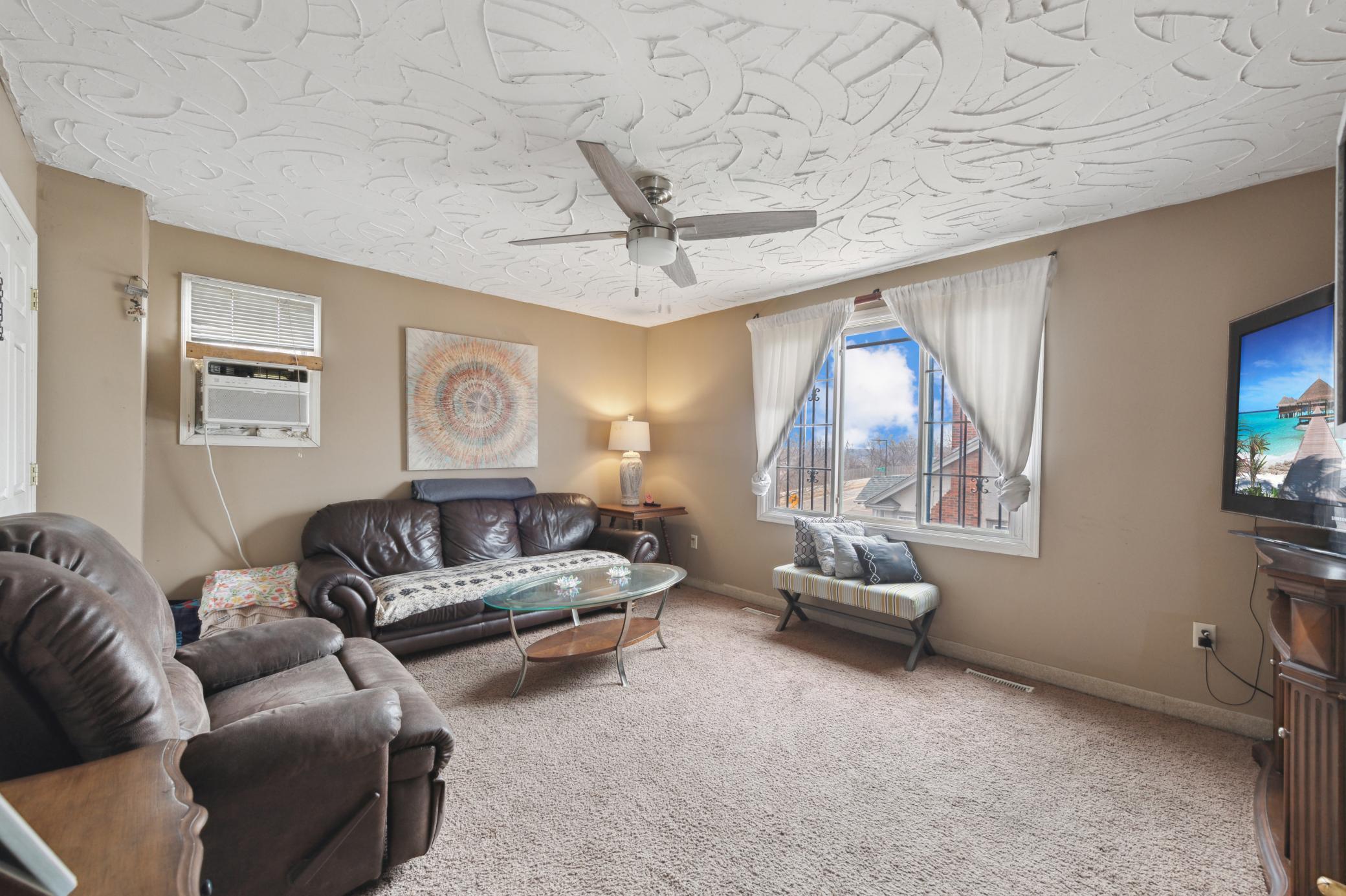 426 Belvidere Street Property Photo 7